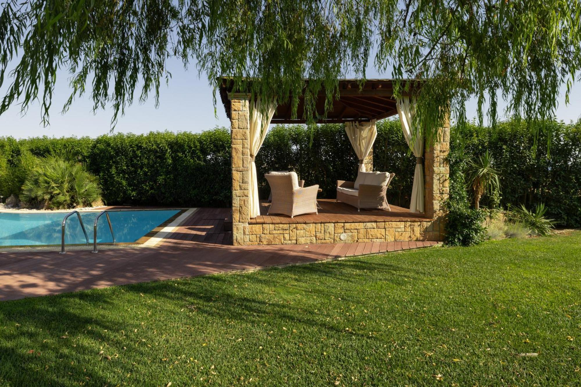 Villa Onar