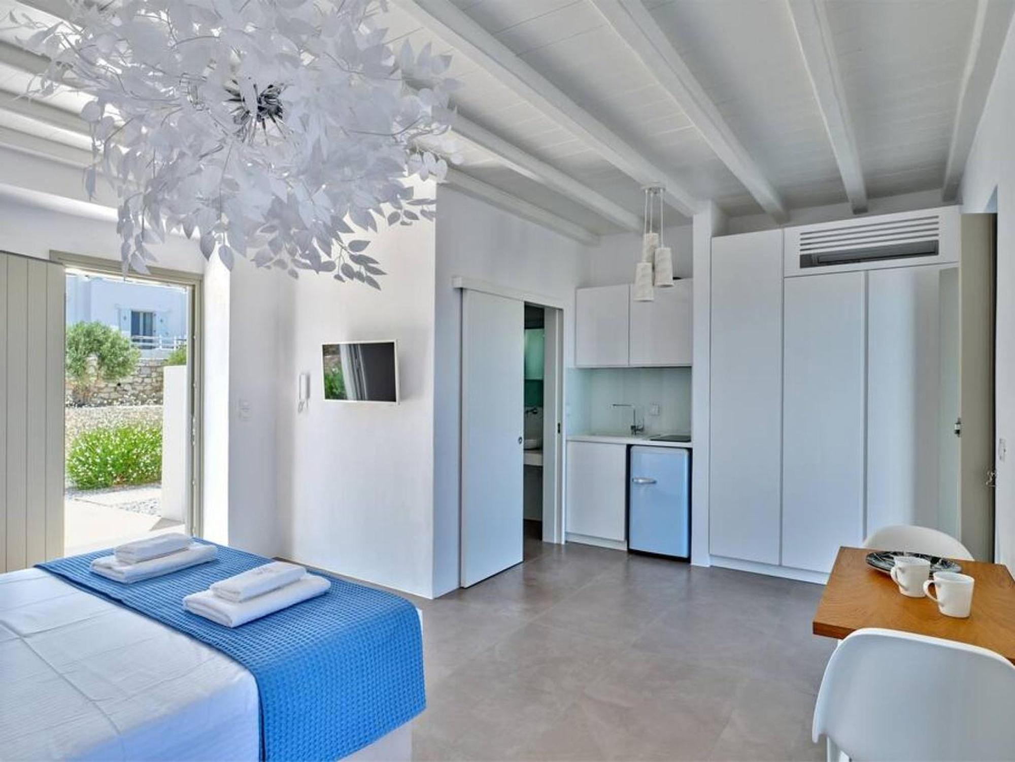 La Vitalite Luxury In Paros Villa Angairia