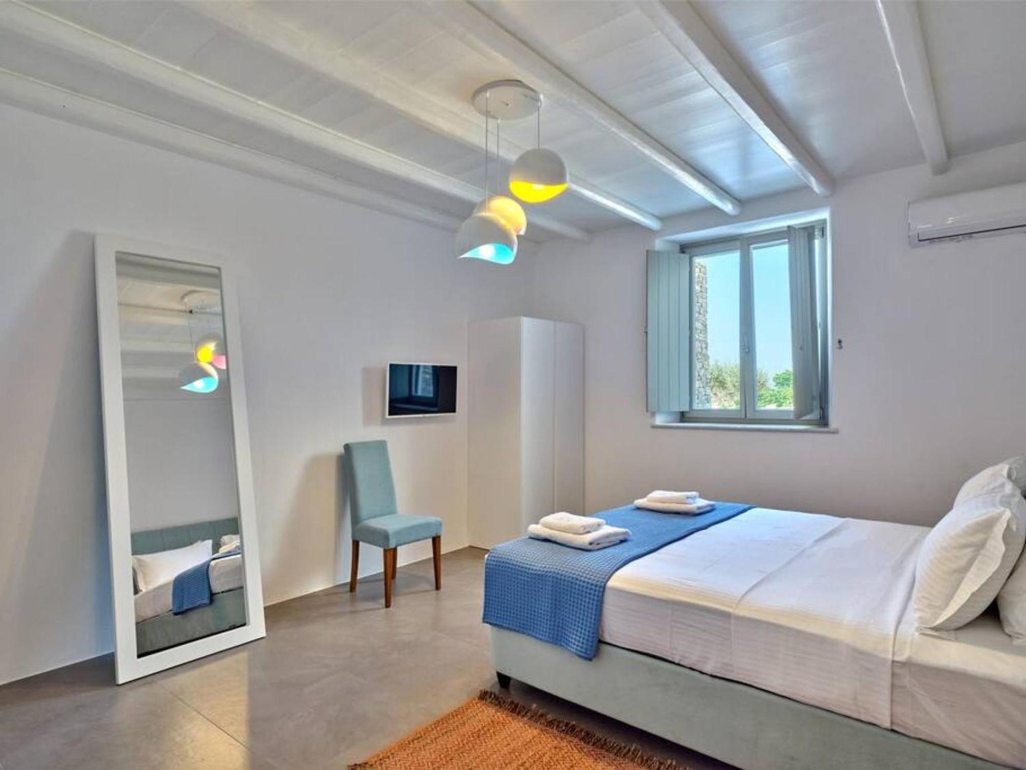 Villa La Vitalite Luxury In Paros *