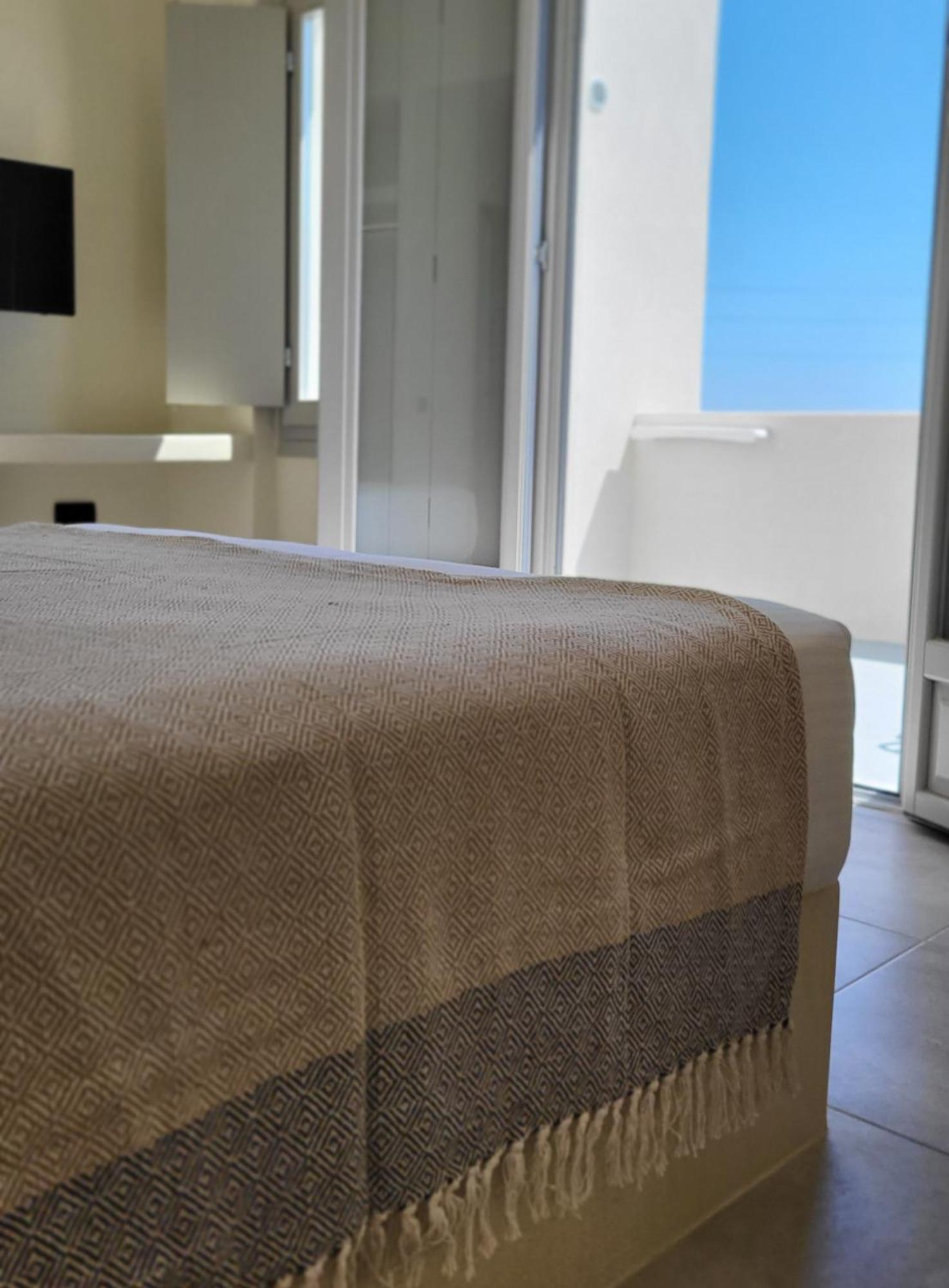 Maeva Santorini Aparthotel Pyrgos Kallistis