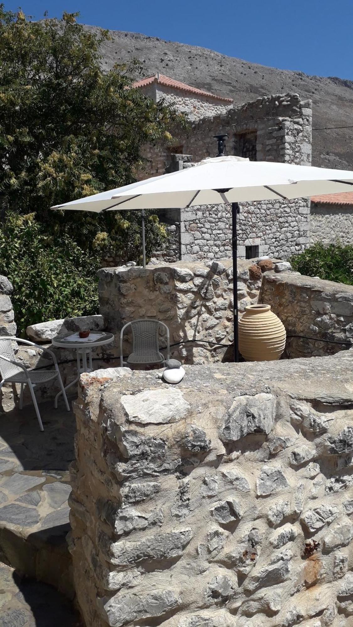 Holiday home πέτρινο σπίτι-stone House *
