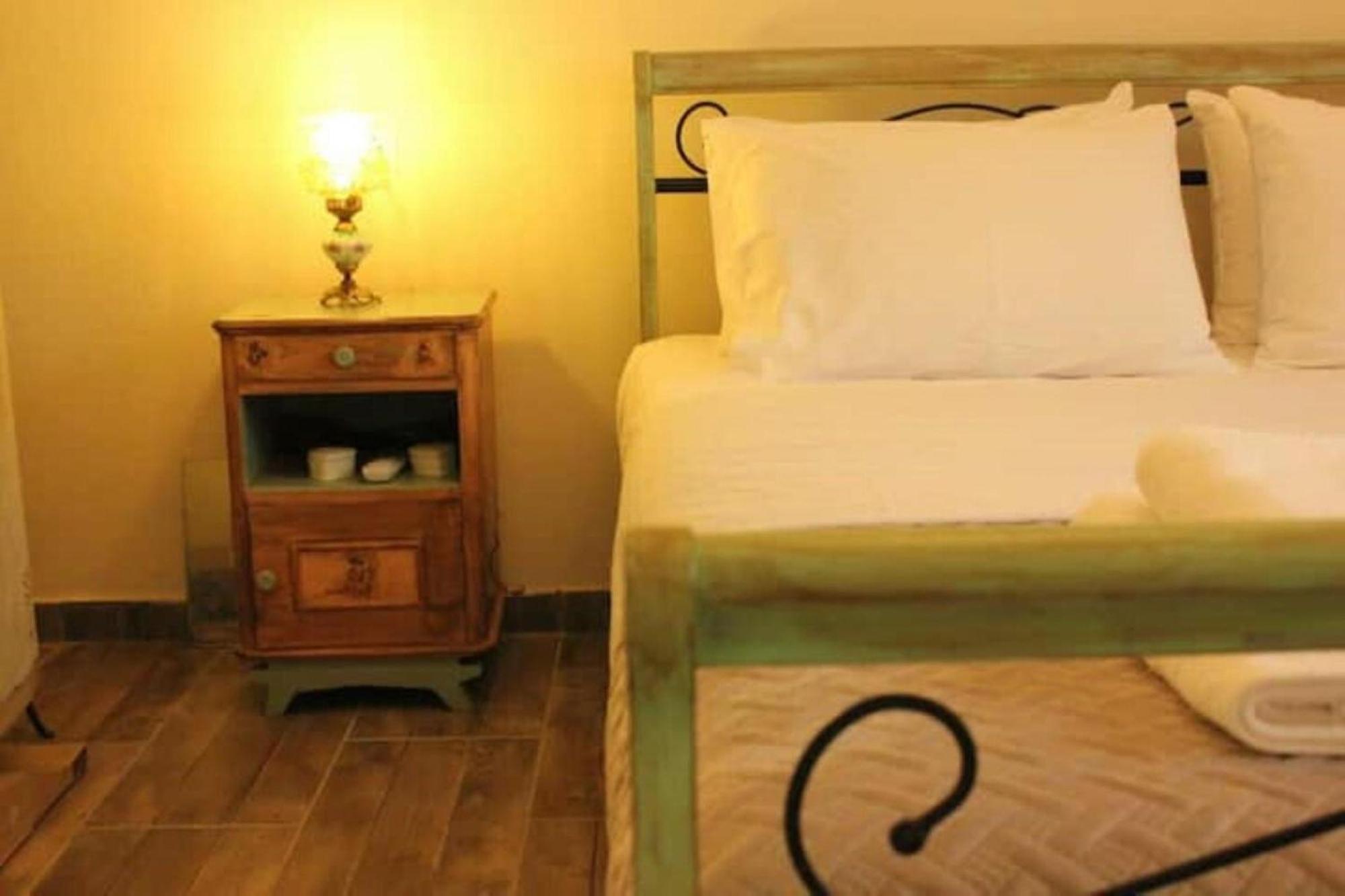 Stone Gea Up Floor Apartment *