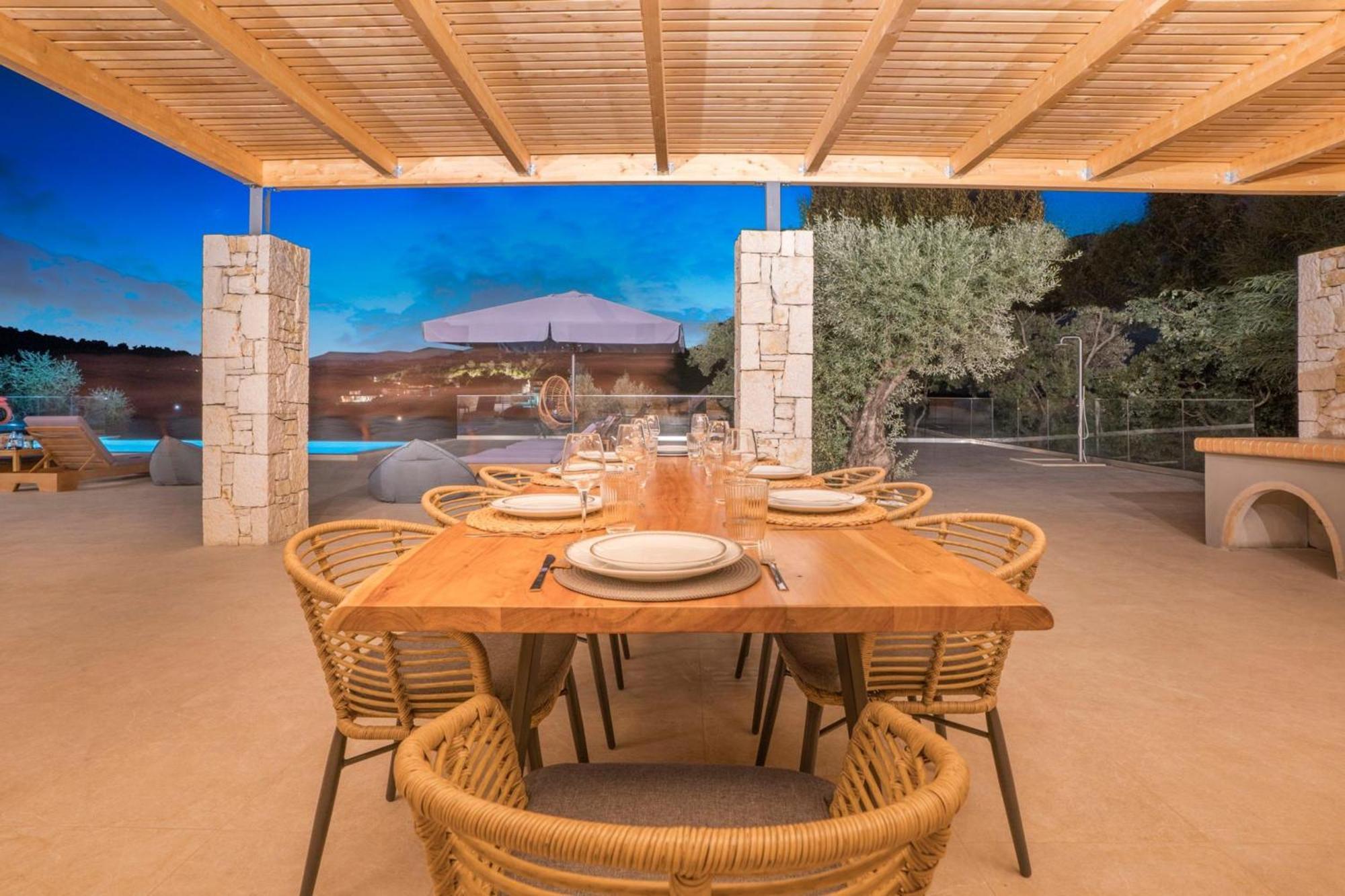 Chriselia - 3 Bedrooms With Sea Access Villa Katomerion