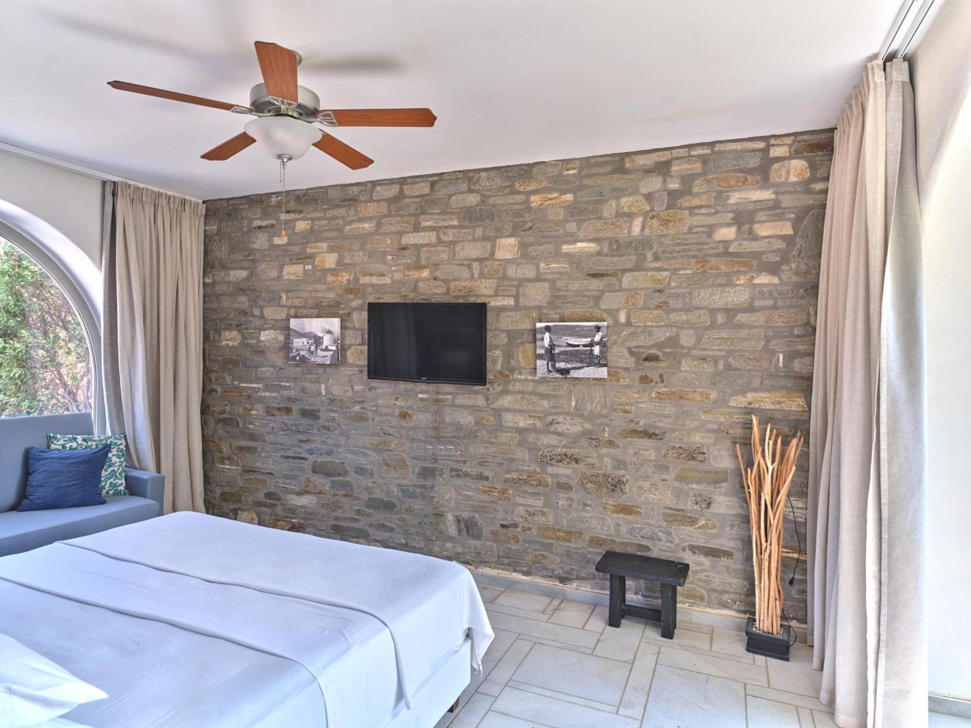 Oscar Villa, 180 Panoramic Sea Views And Pool * Aspro Chorio