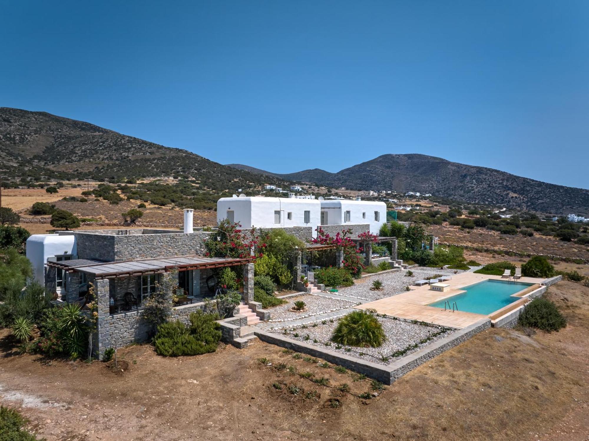 Oscar Villa, 180 Panoramic Sea Views And Pool Villa Aspro Chorio