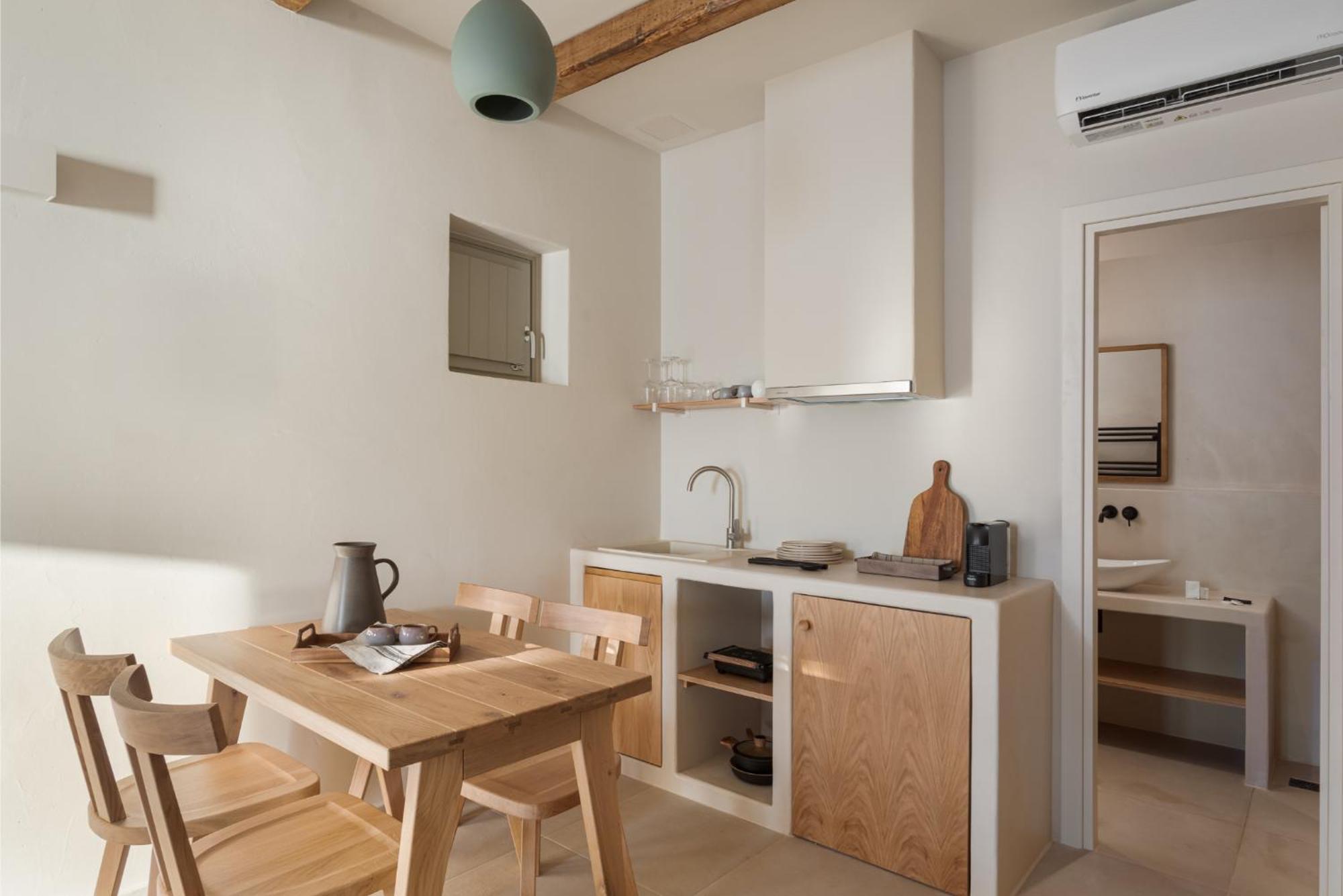 Yerma Apartment *
