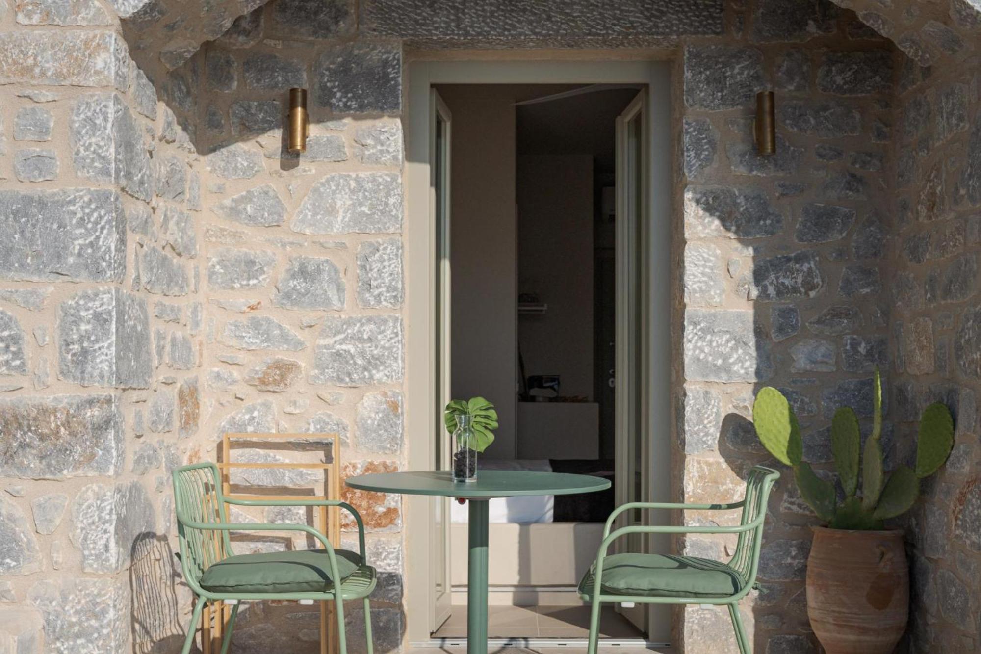 Apartment Yerma Limeni