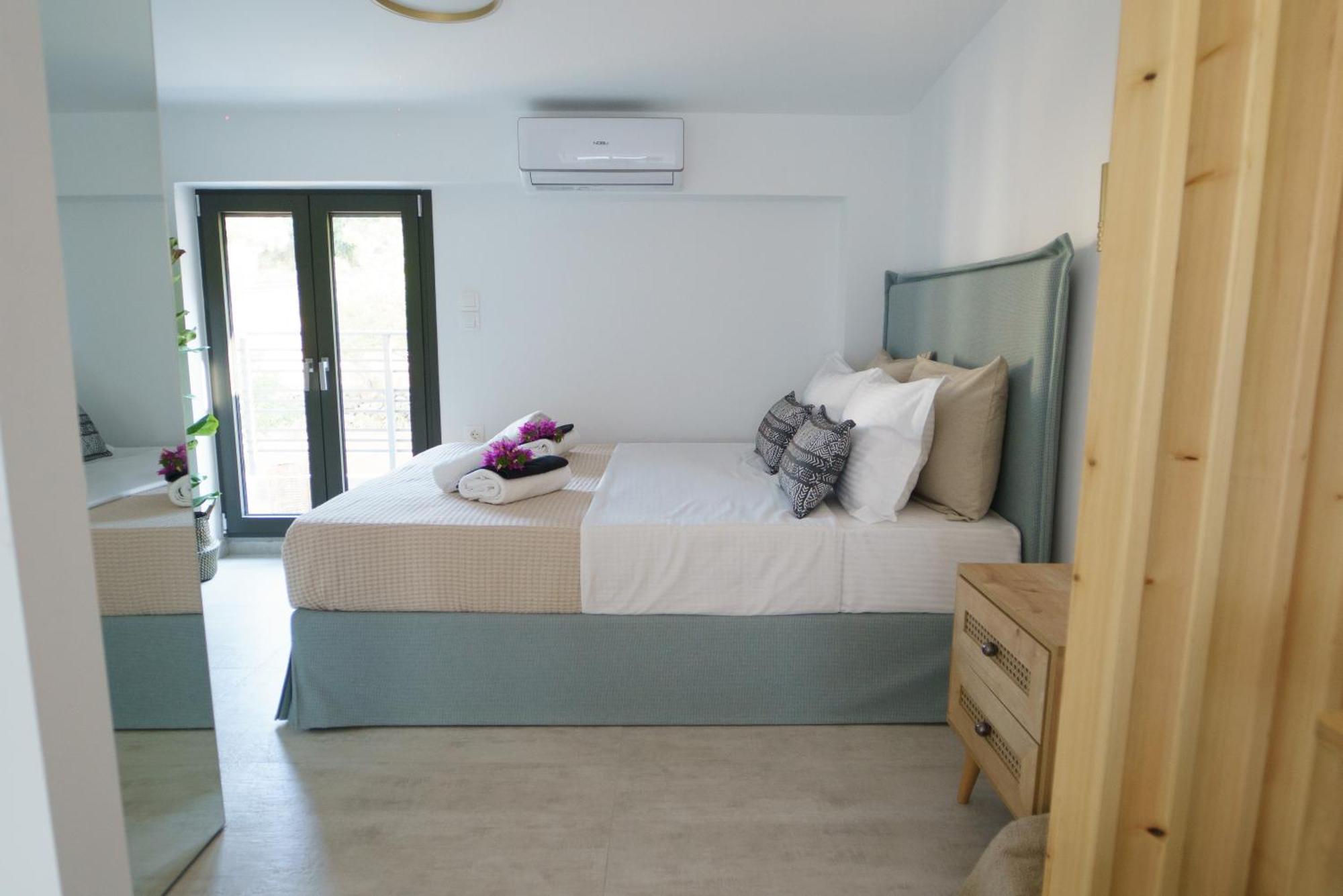 Apartment Avra Loft Nikiana