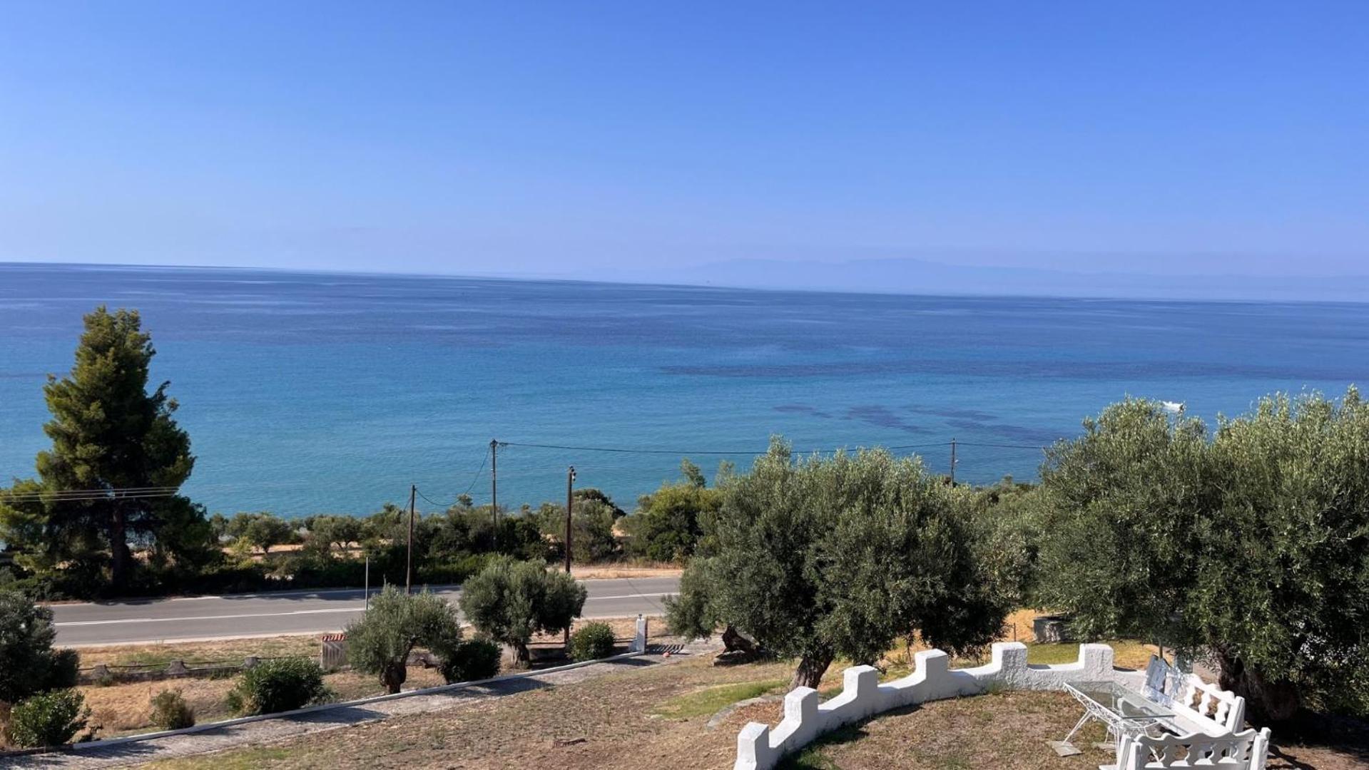 Kaloutsikos Sea View House Holiday home *