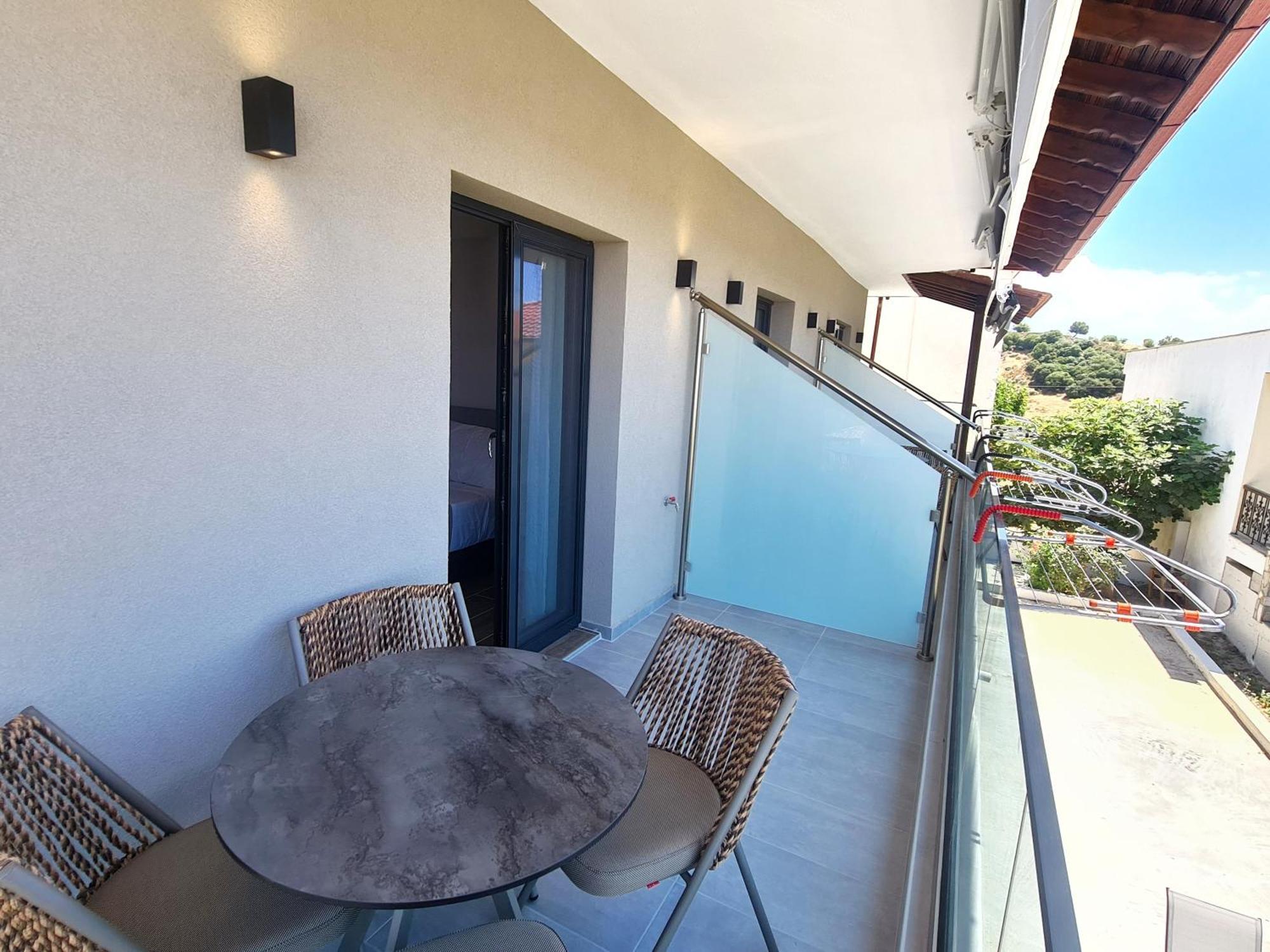 Agnanti-apartments B *