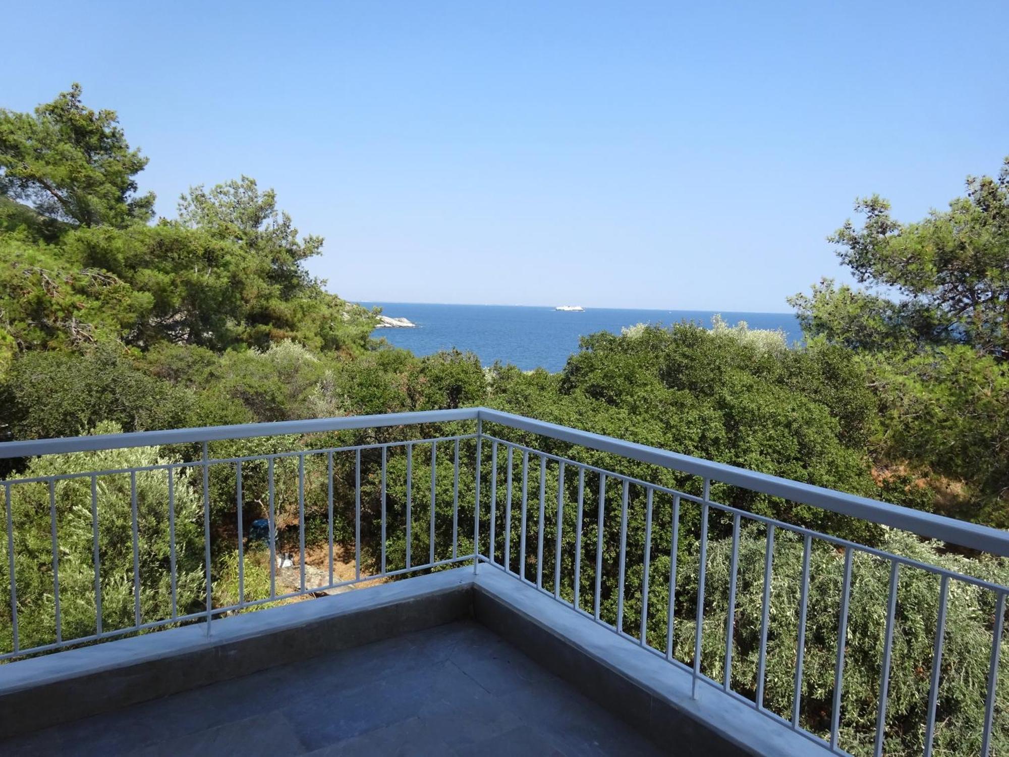 Palio Seaside Escape Apartment Kavala
