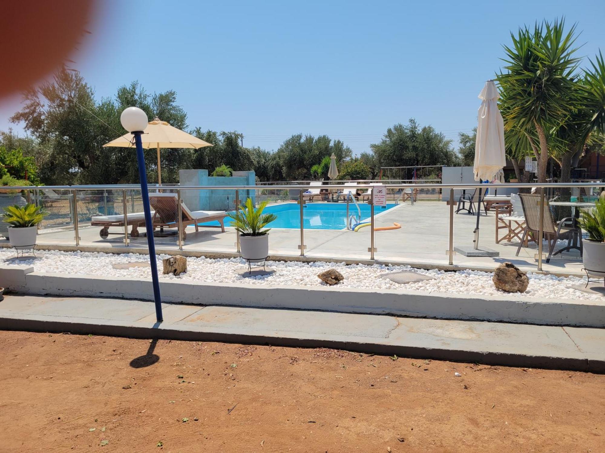 John & Jenny's Small Village Agios Andreas (Messenia)
