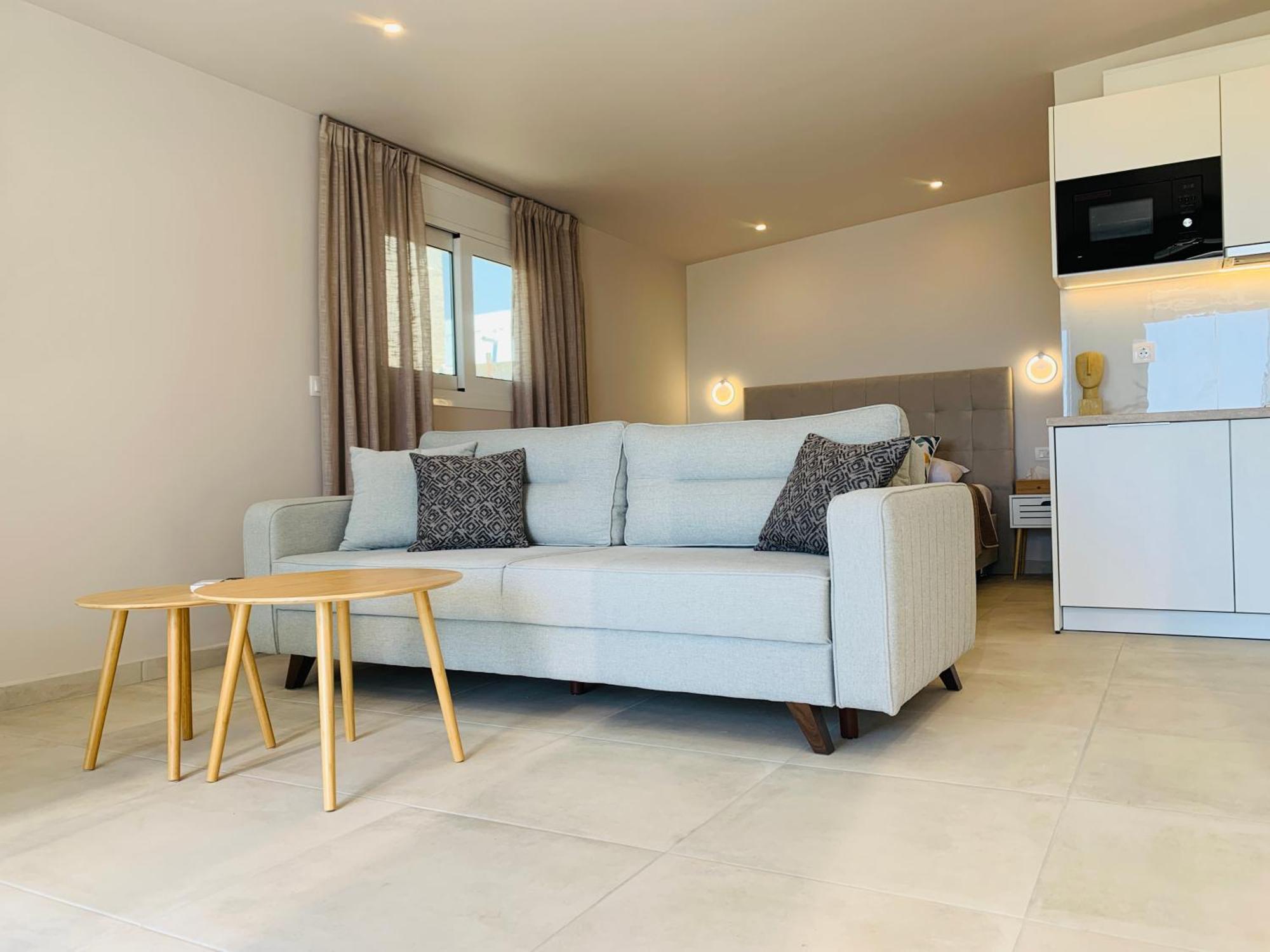 Apartment Thelfi Luxury In Attica - Close To Varkiza - Sea View