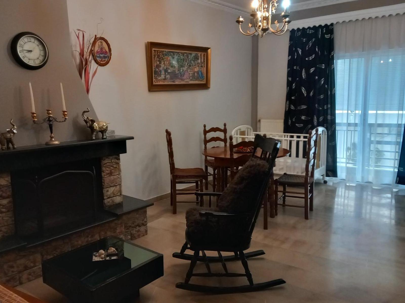 Flat With Private Apartment