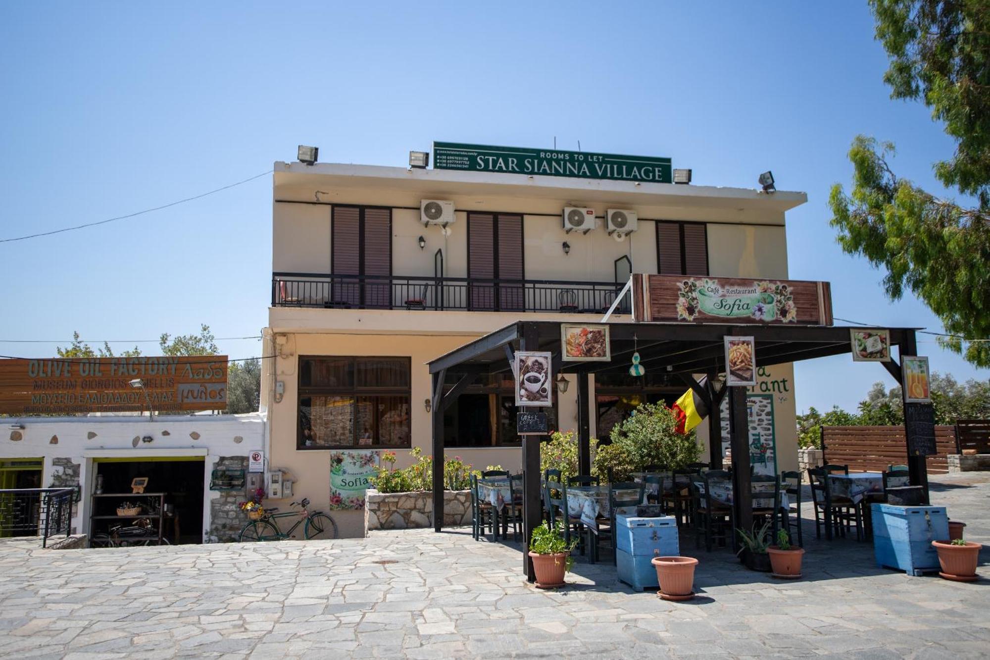Star Sianna Village To Let *