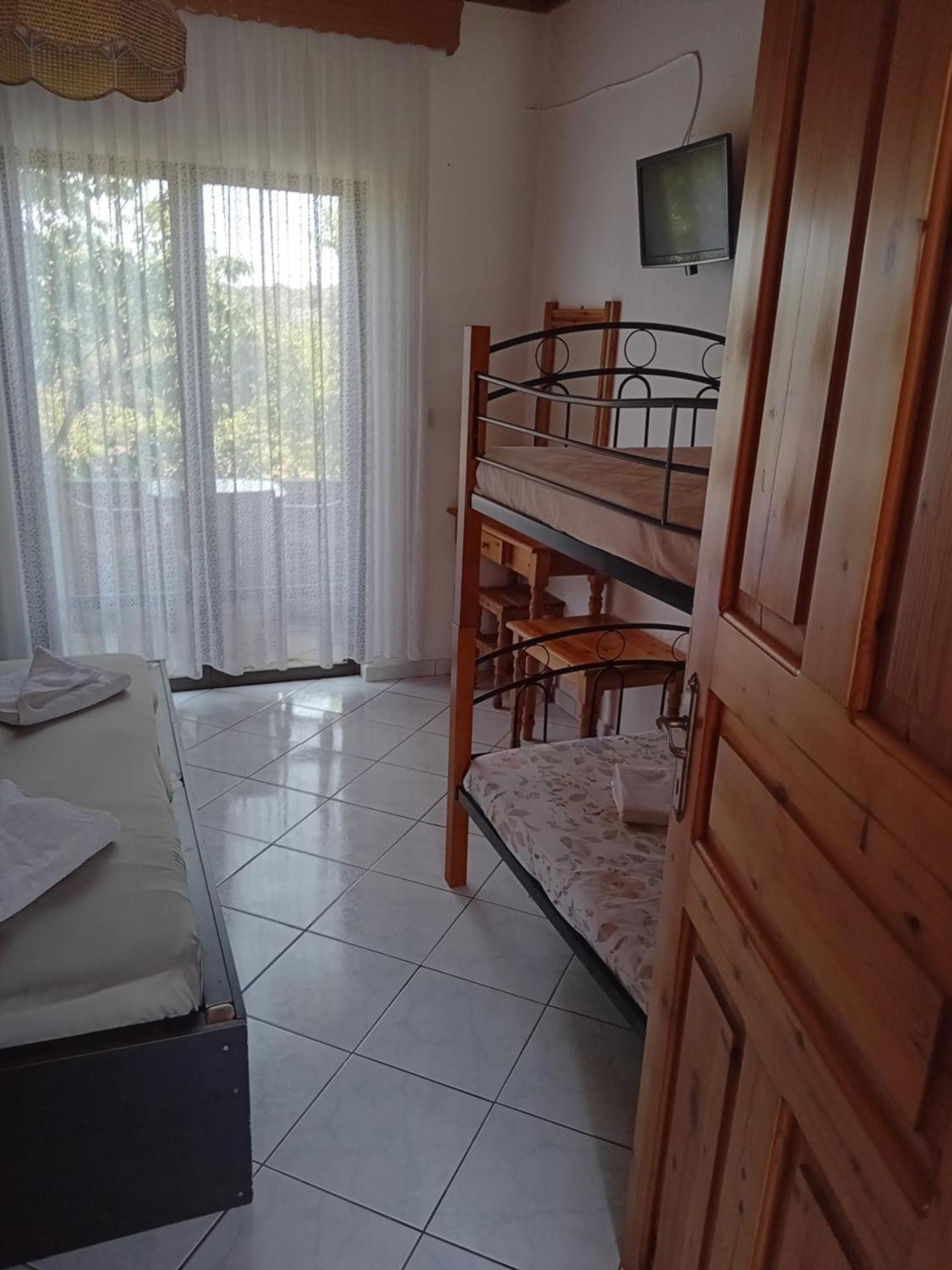 Apartment Giola And 1