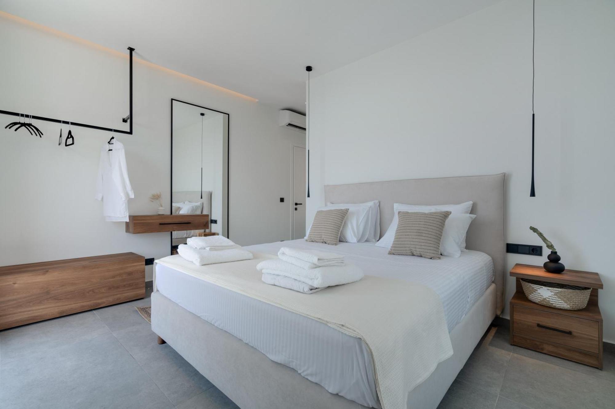 Nimbus Villa Kalamitsi (Lefkada)