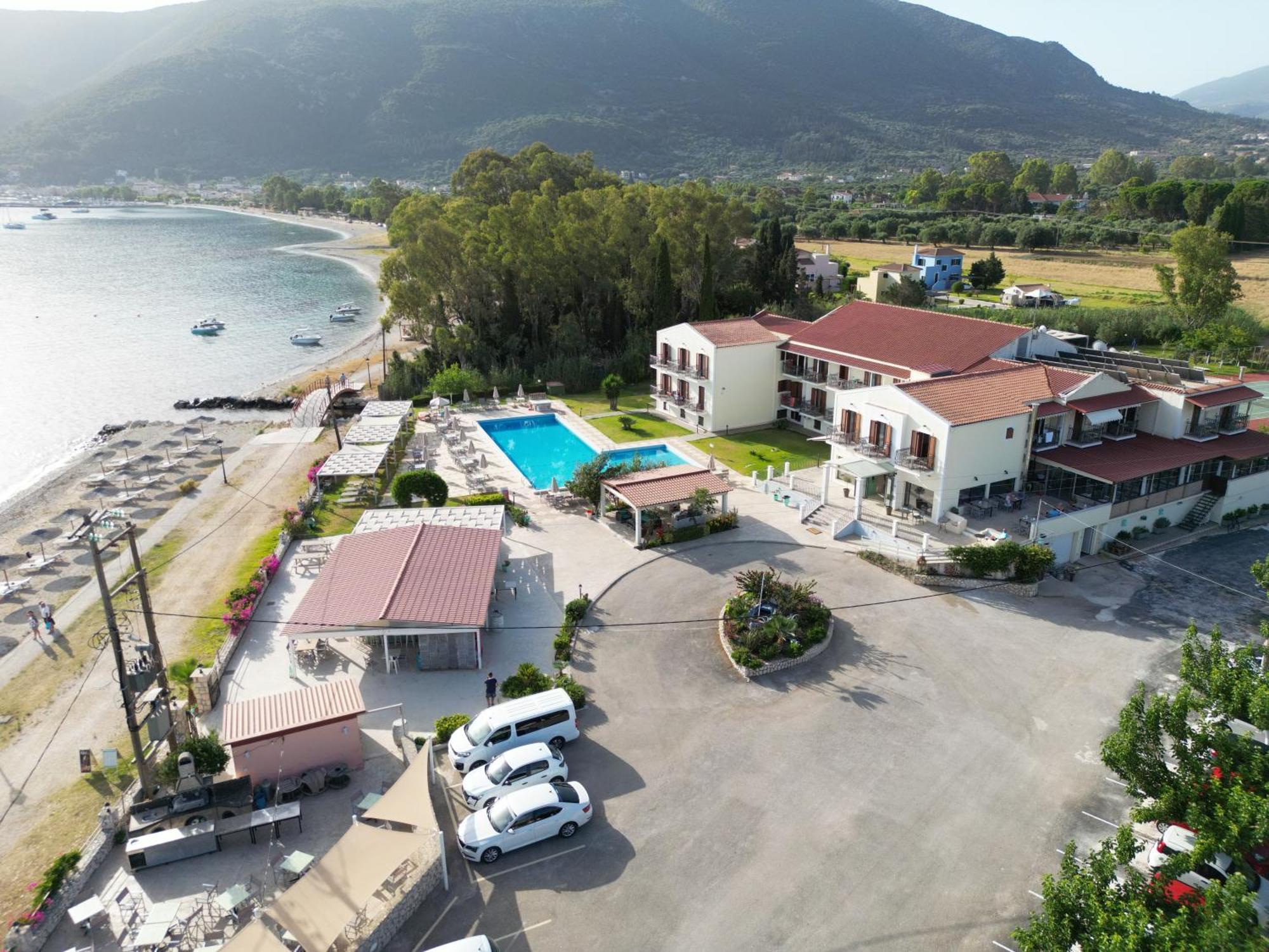 Hotel Sami Beach Hotel