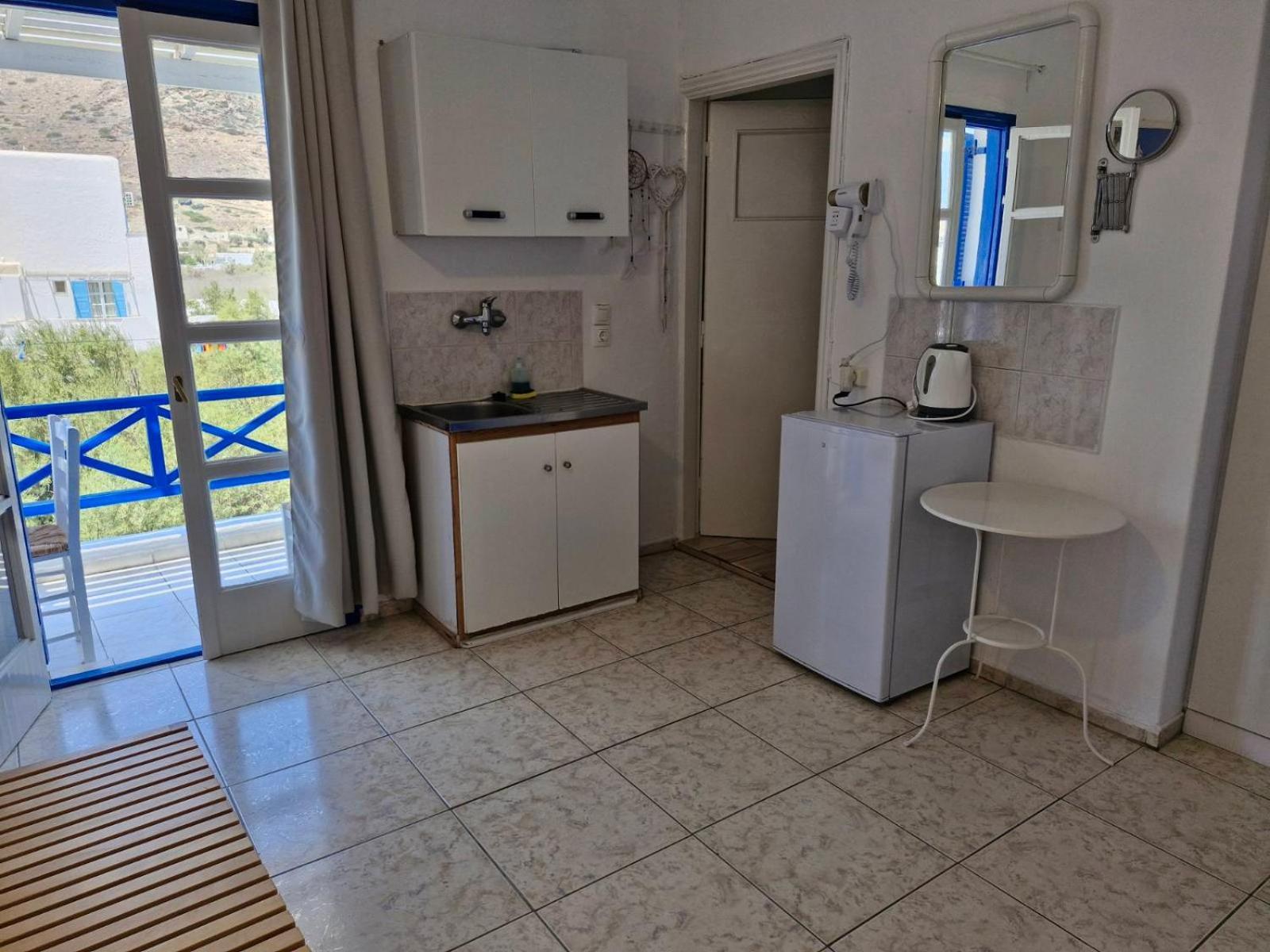 Apartment Katerina Yalos *