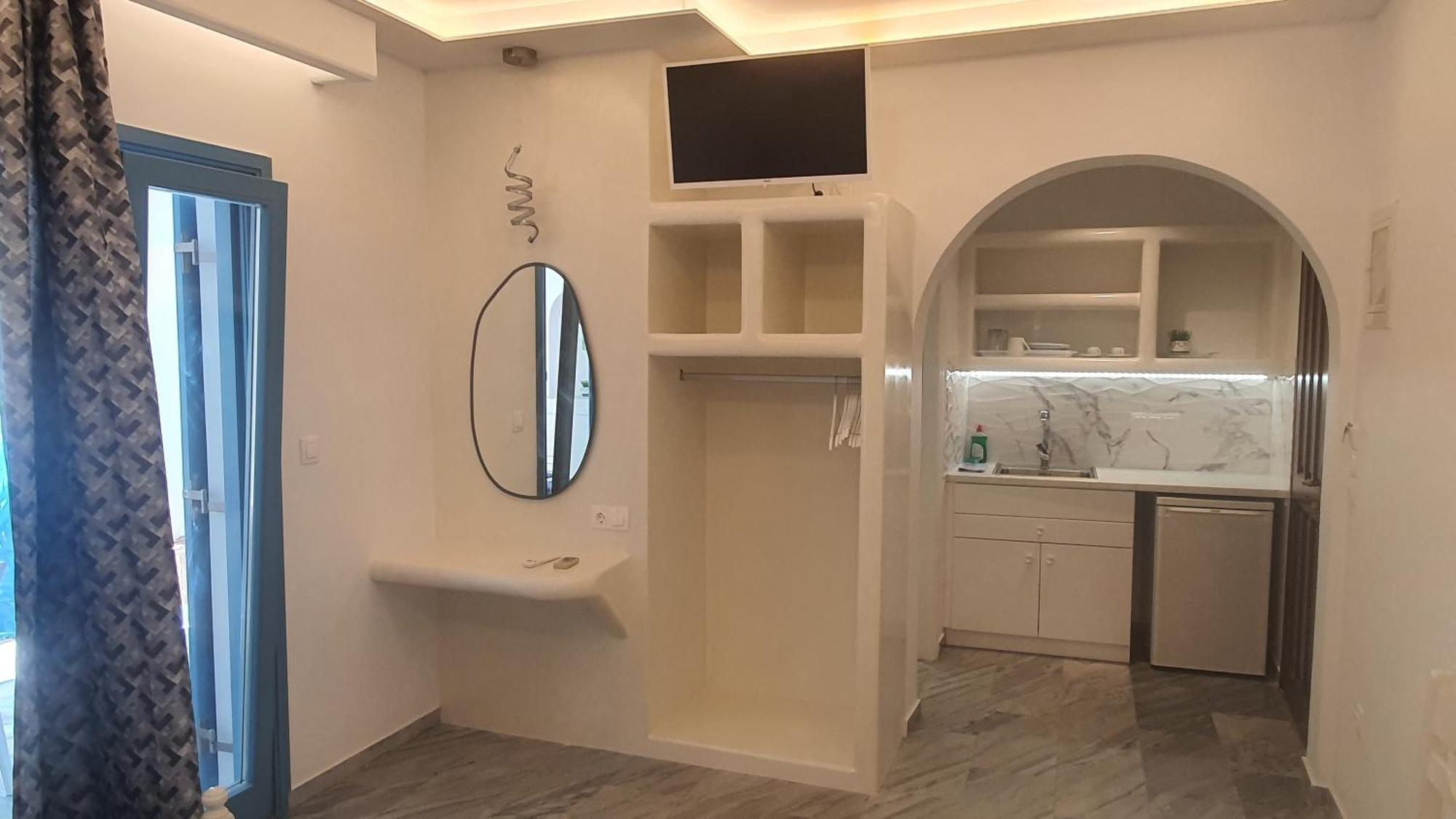 Apartment Augusta & Naousa (Paros)