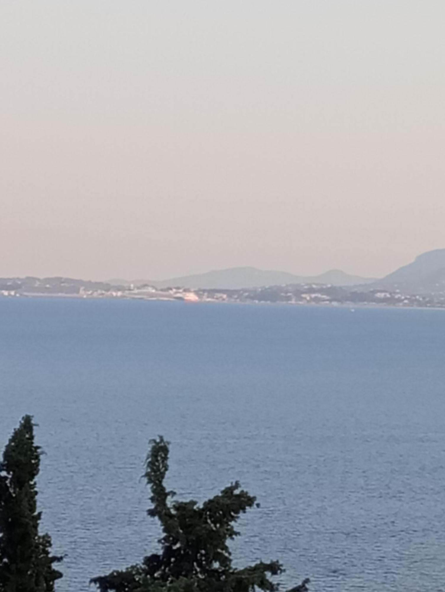 Apartment Sarakinos Barbati