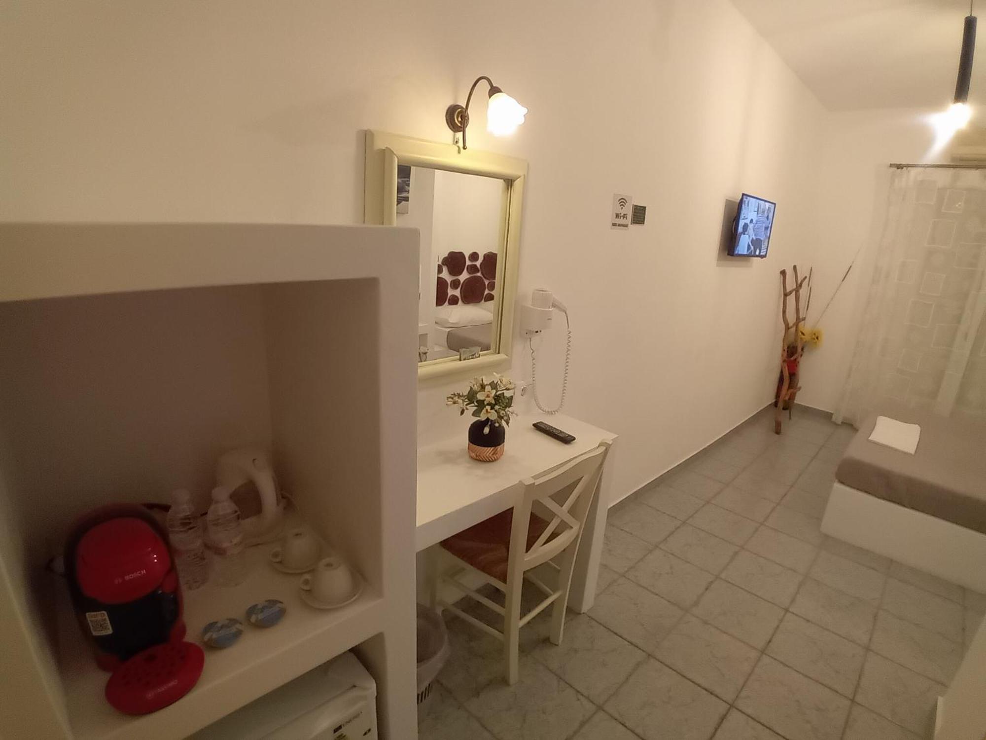 Guest house Nikolas Village 2*