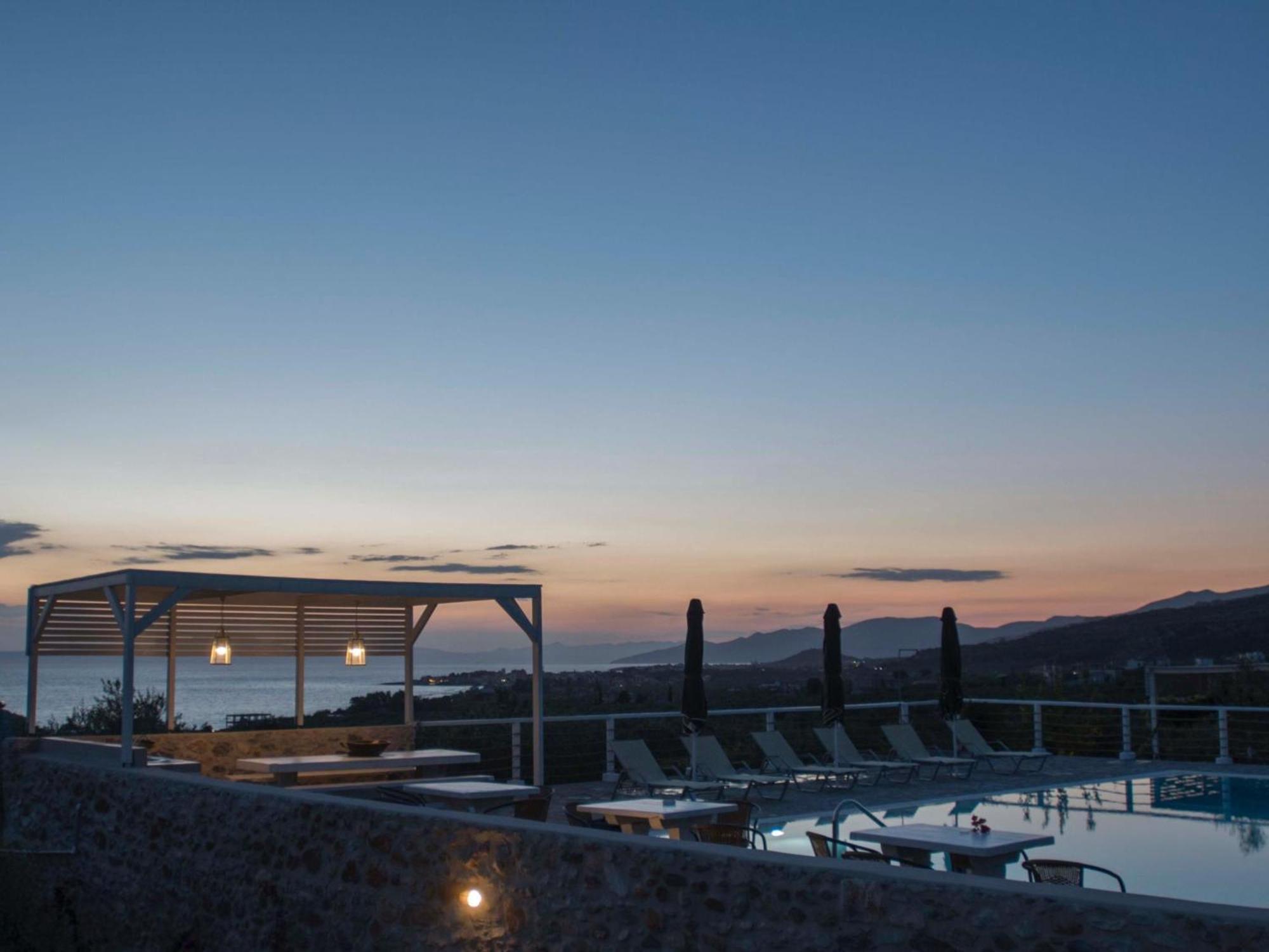 Poliana Estate *