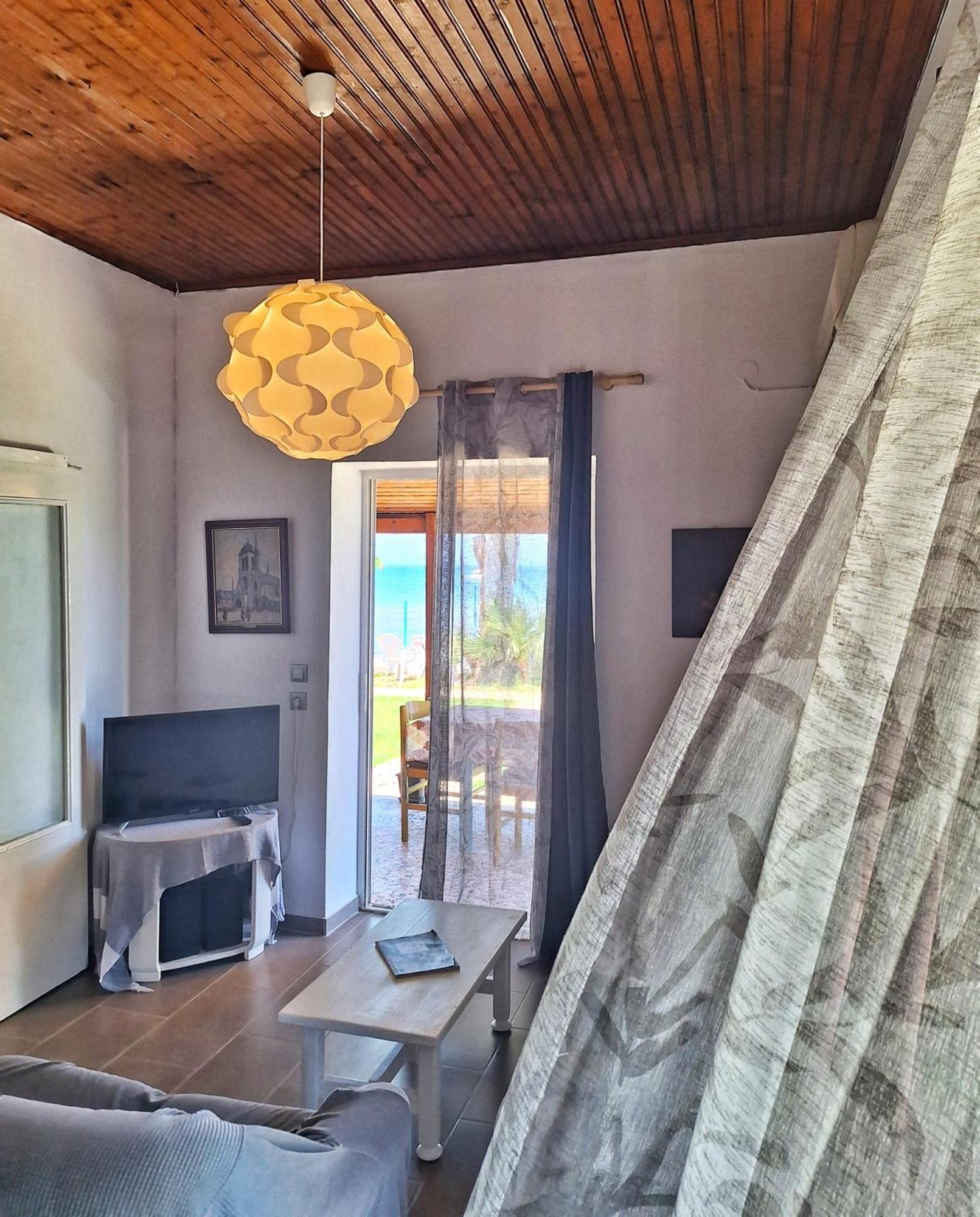 Holiday home Lemami Seafront *