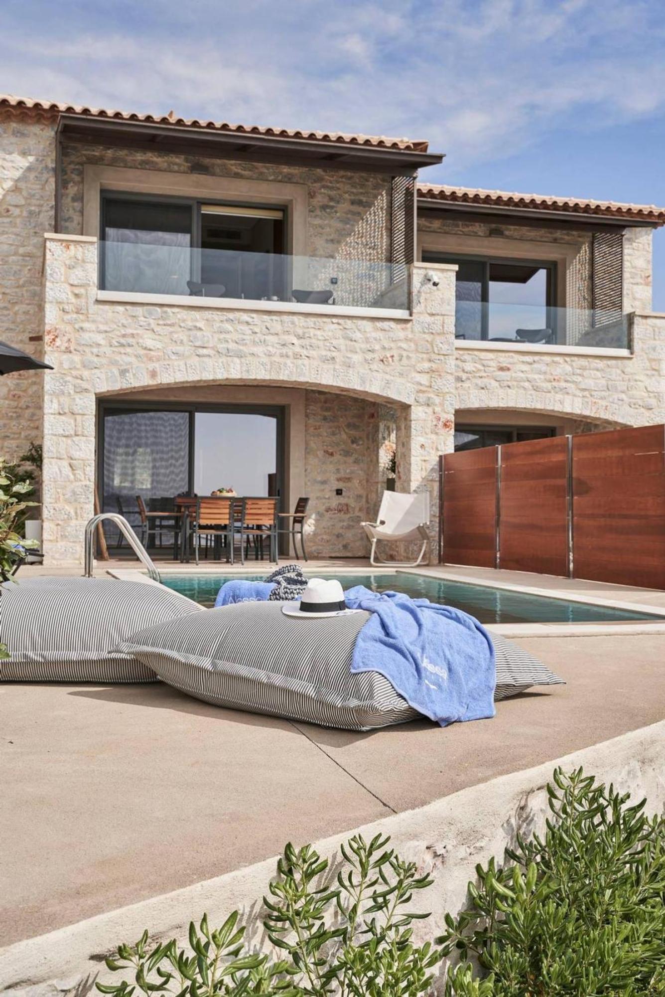 Beachfront Alassa With Private Pools Villa Kotronion (West Mani)