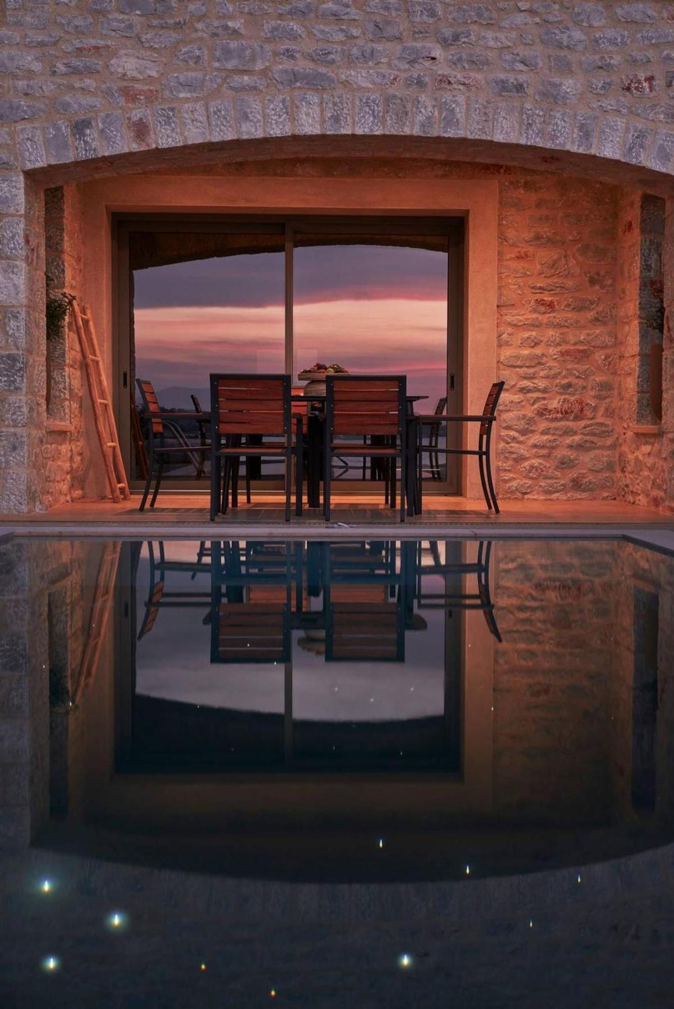 Beachfront Alassa With Private Pools *