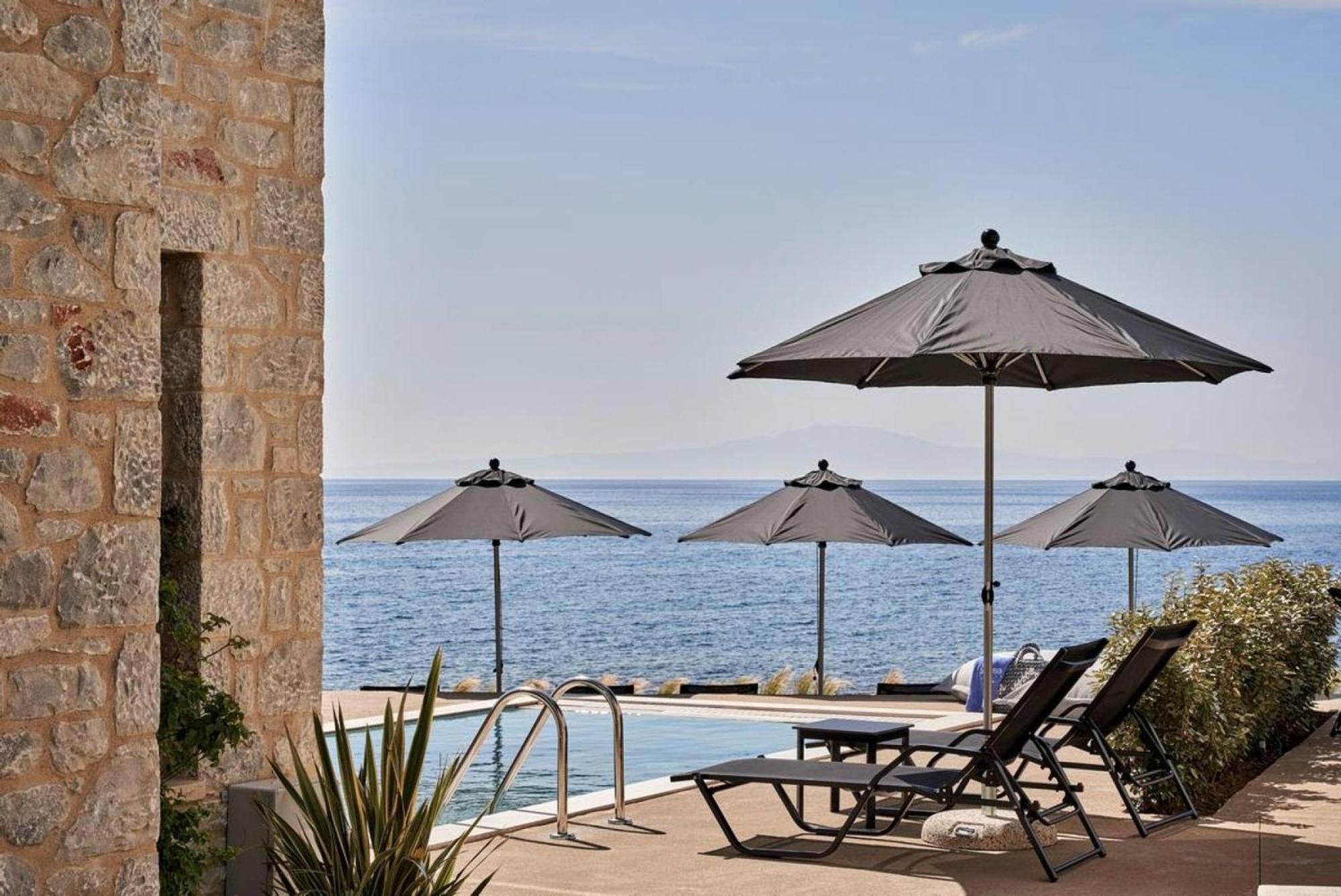 Beachfront Alassa With Private Pools