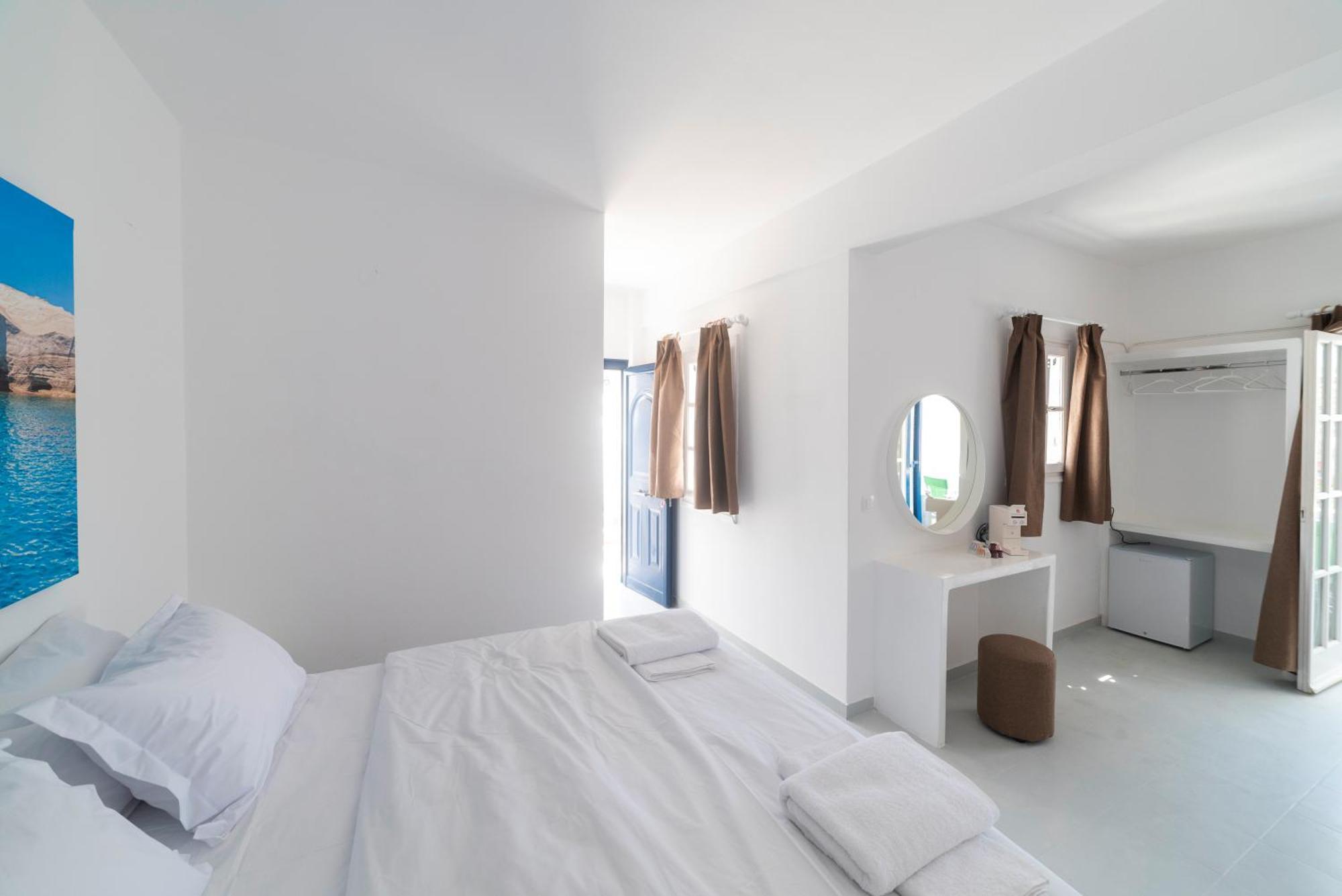 Be Kythnos Hotel