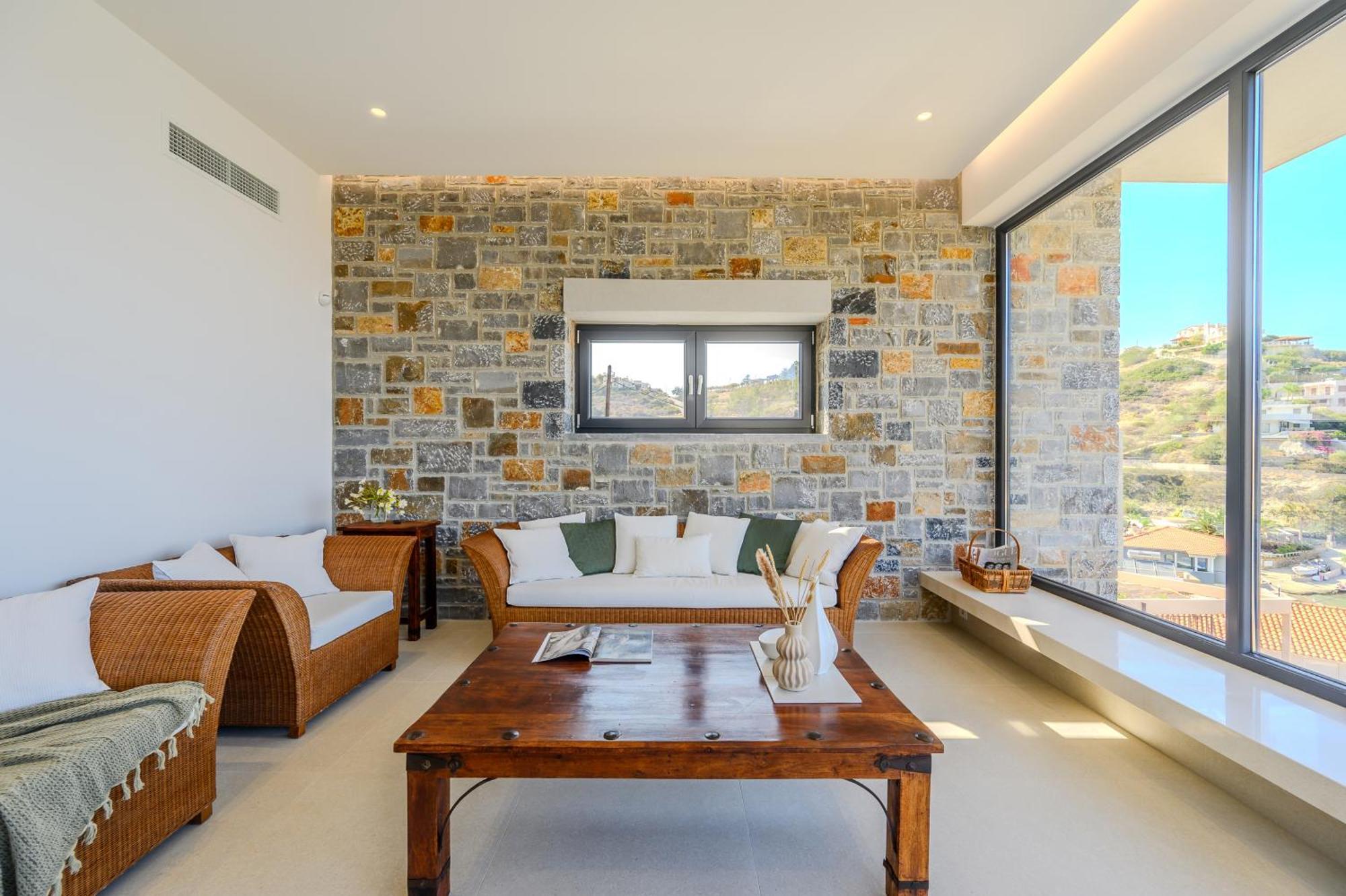 Theasea Beachfront Luxury Villa Ligaria (Crete)