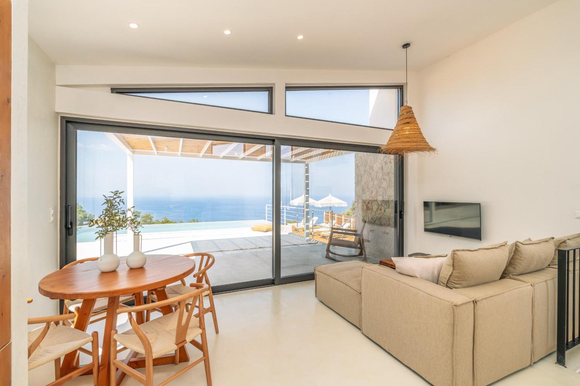 Villa Nero Lefkada Tsoukaladhes