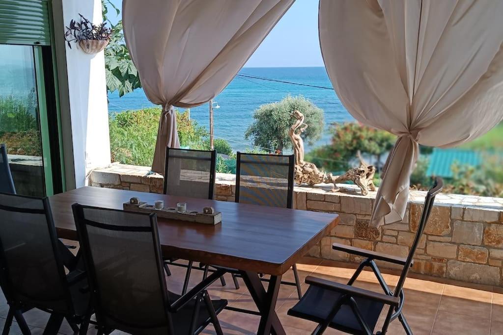 Holiday home Thalassa Front - Infinite Sea View