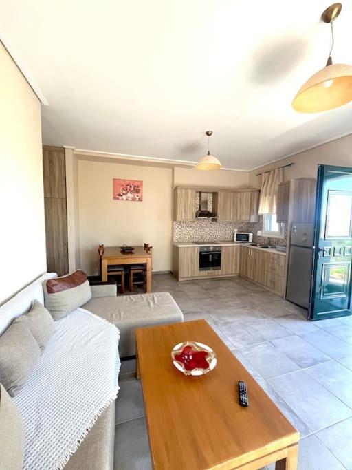 κamares Apartment
