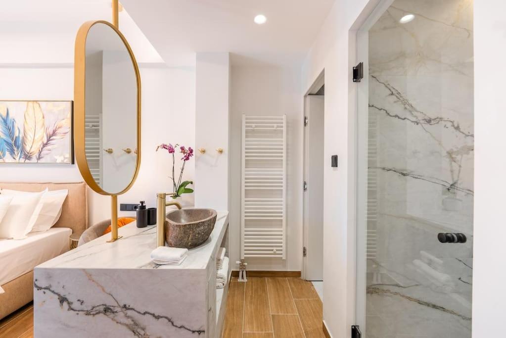 Luxury 4bdrm Penthouse With Jacuzzi Near Acropolis * Athens