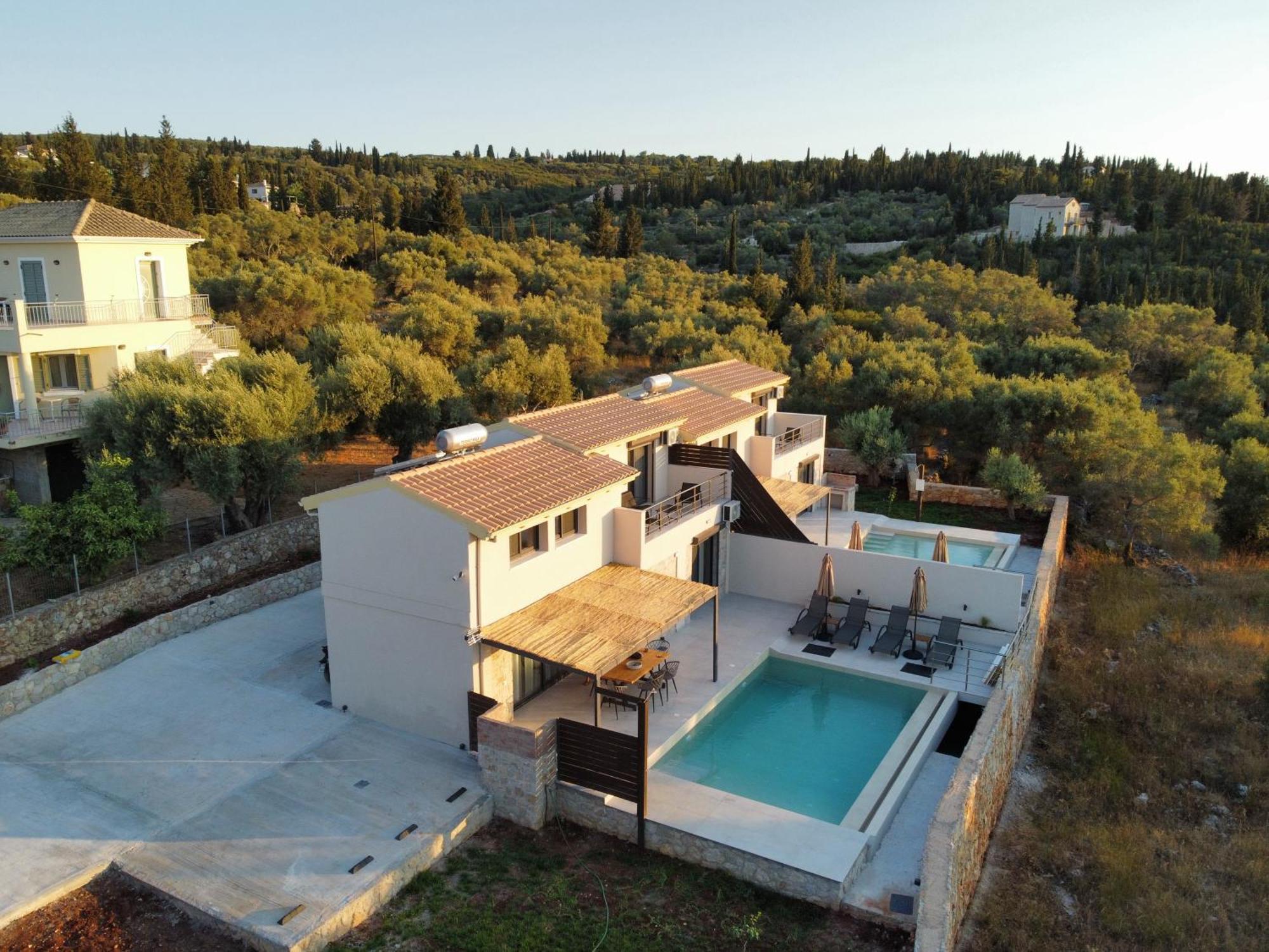 Villa Calmia Fine Living *