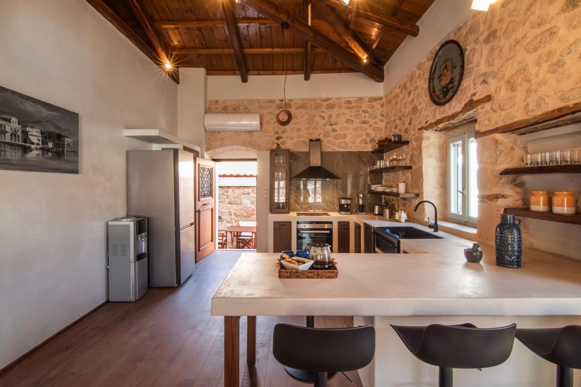 Wood And Stone Town ηouse Aegina