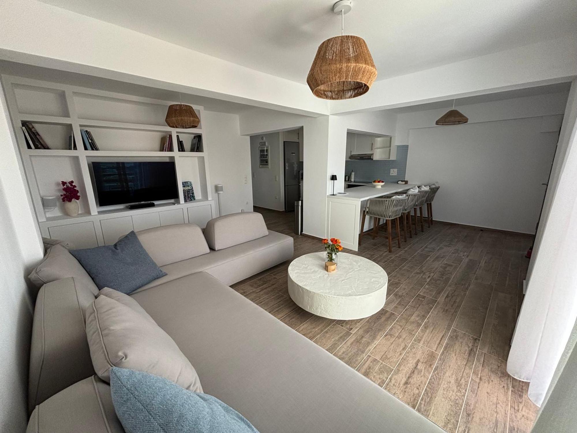Relux Apartment *