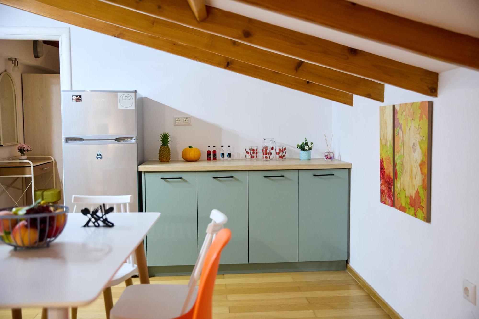 Cozy Sofita In Chios Island Apartment