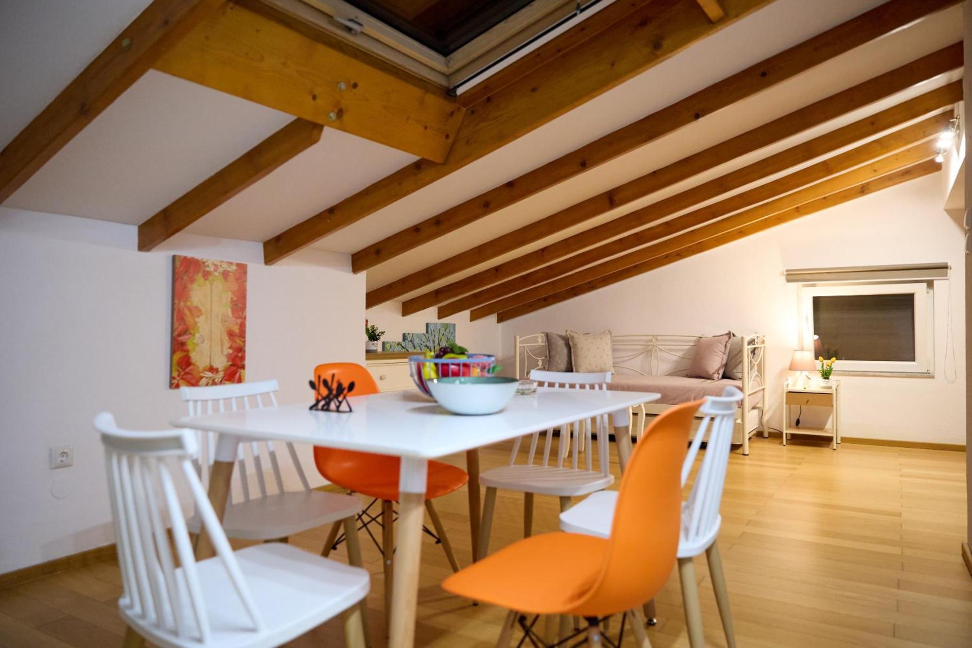 Cozy Sofita In Chios Island Apartment *