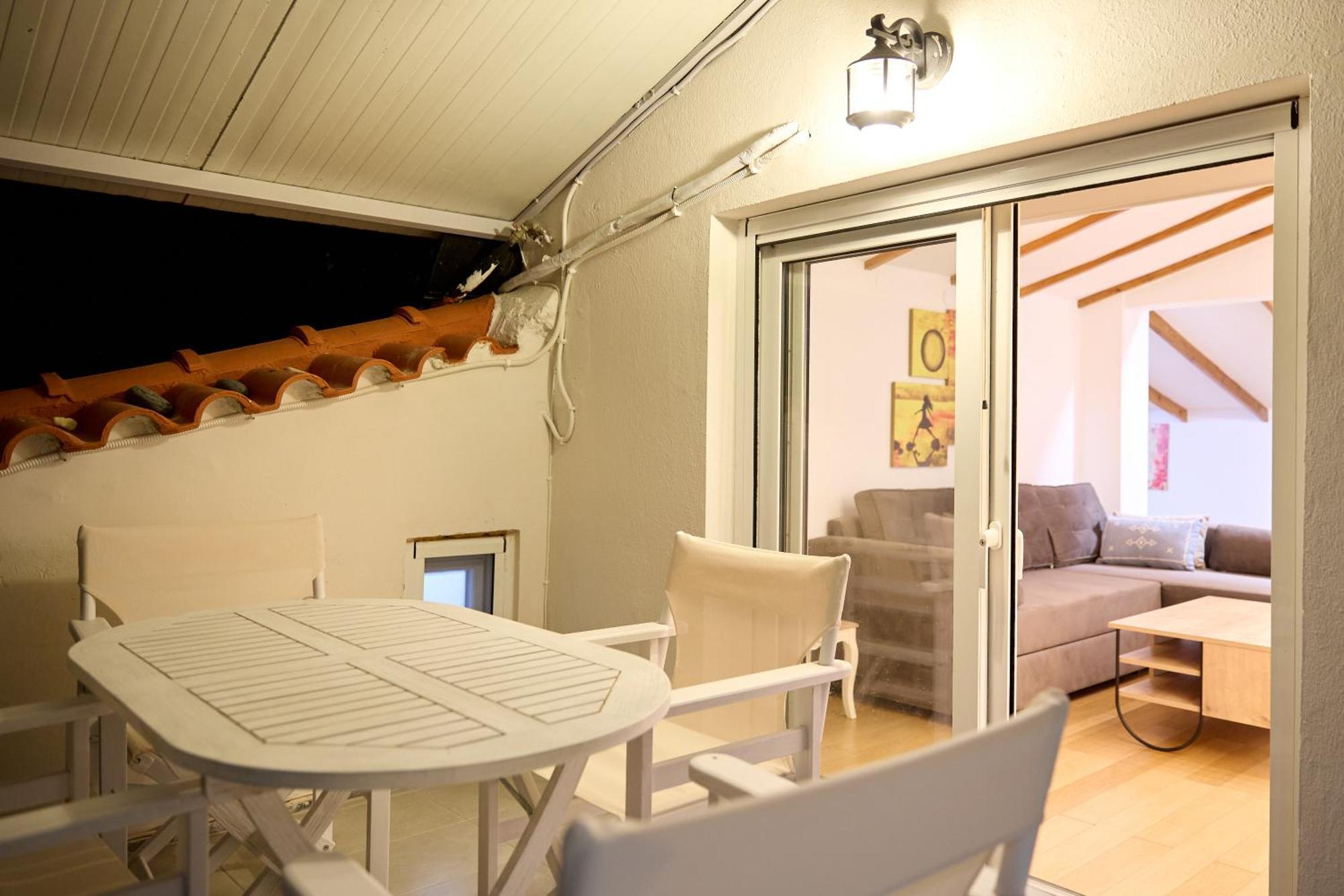 Apartment Cozy Sofita In Chios Island Chios Town