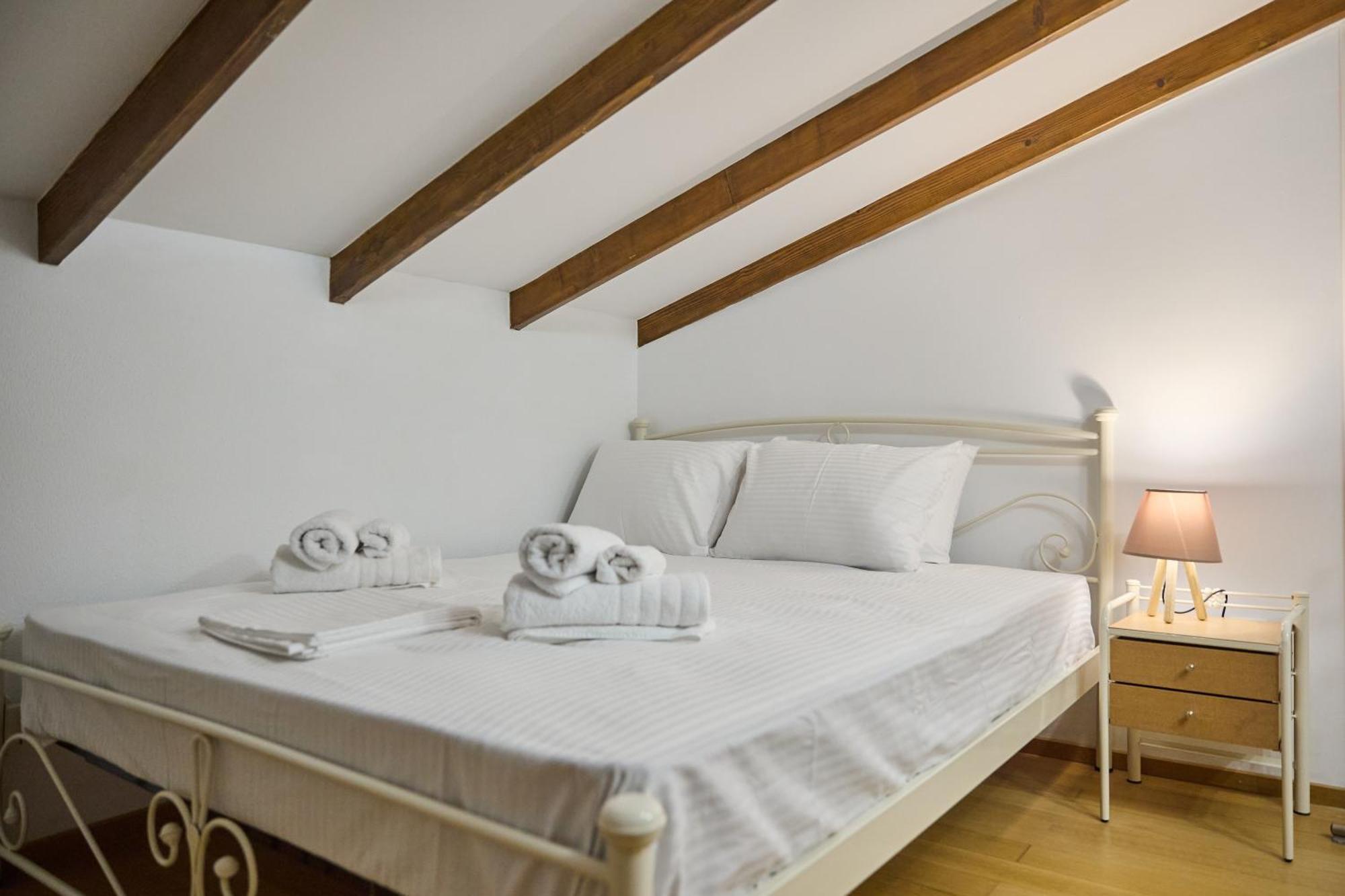 Cozy Sofita In Chios Island *