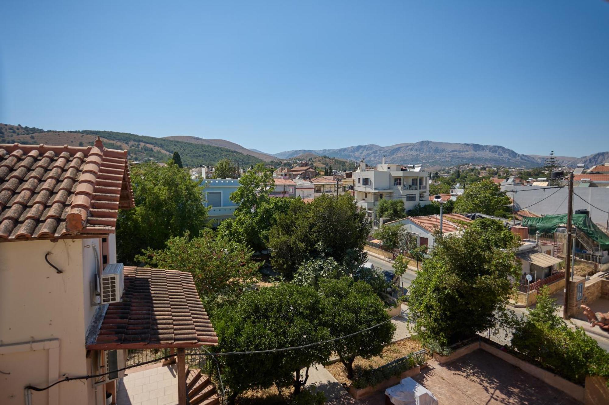 Cozy Sofita In Chios Island Apartment *