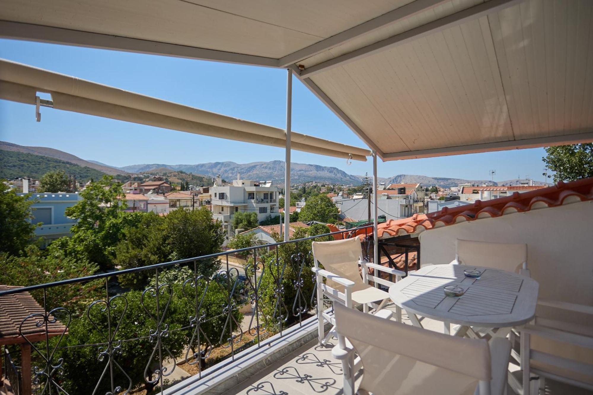 Apartment Cozy Sofita In Chios Island Chios Town