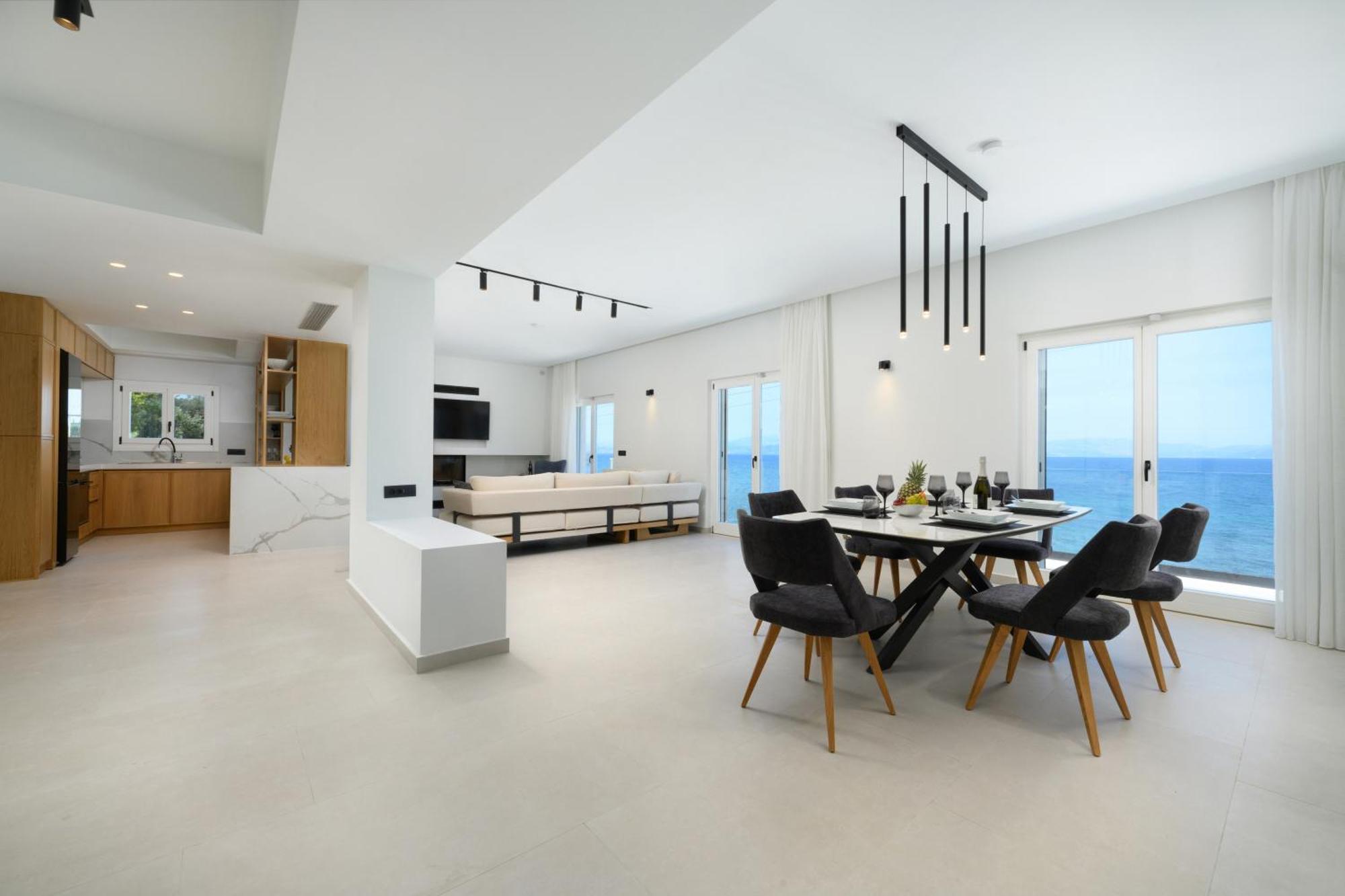 Achillion Bay Holiday home Achilleion
