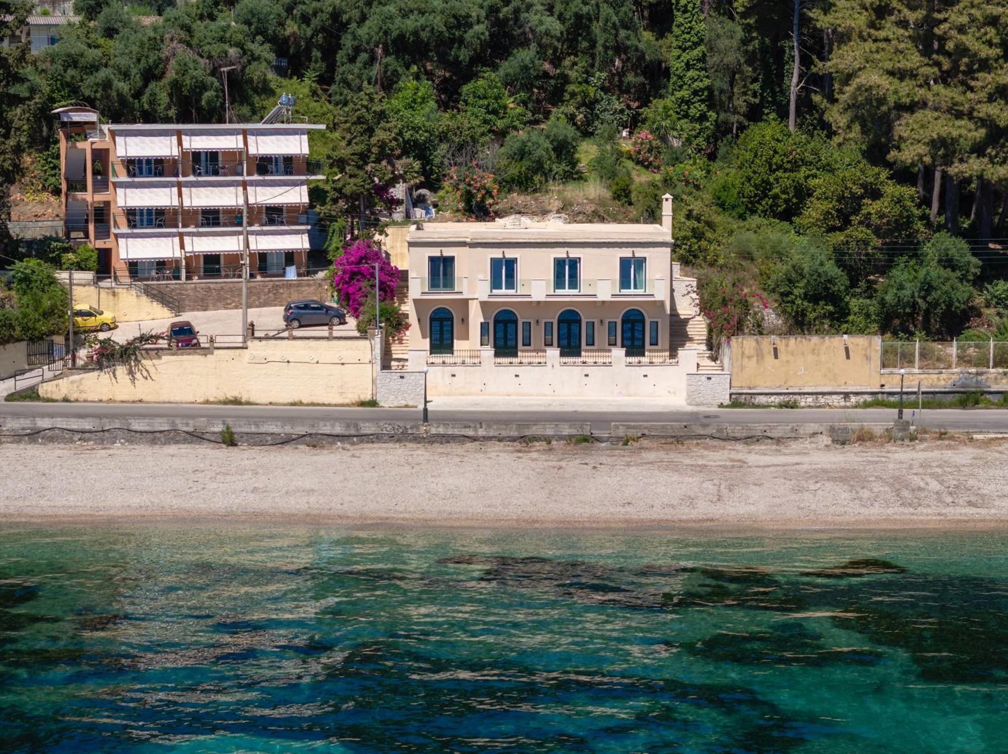 Achillion Bay Holiday home Achilleion