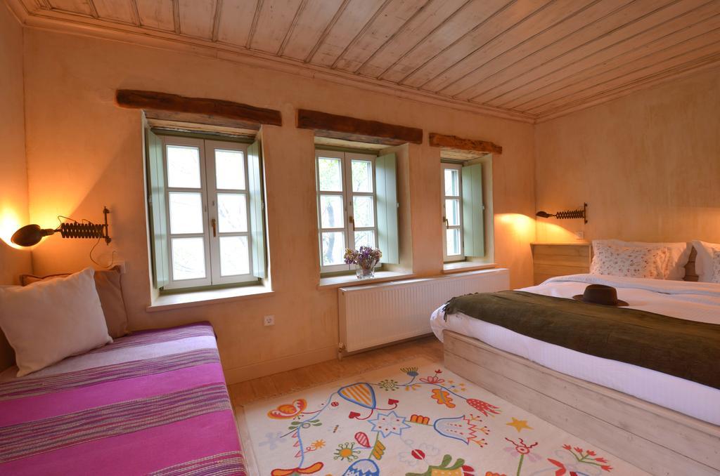 Papaevangelou Hotel