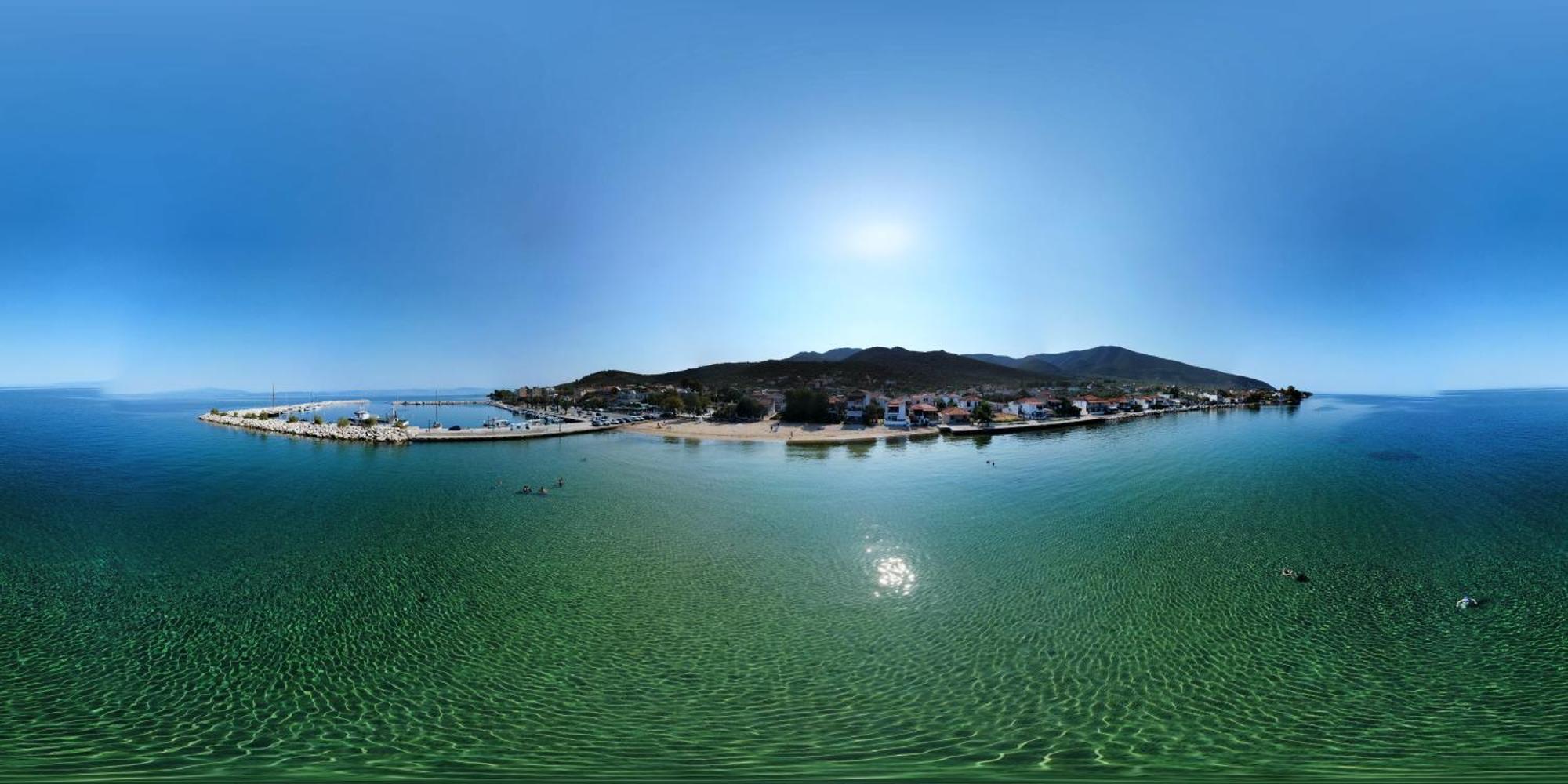 Beachfront Thassos Apartment *